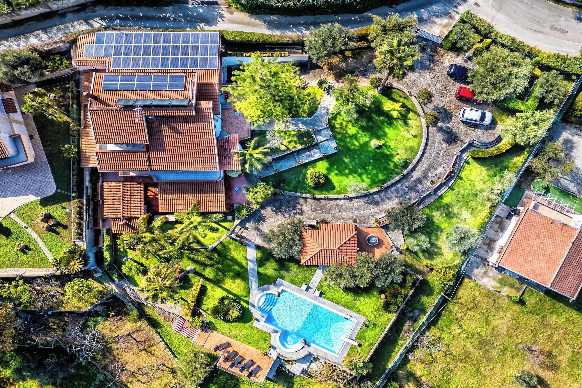 Vista Exterior Villa Bency