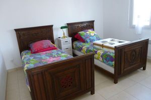 Alquiler Vacacional - HOUSE 300M FROM THE BEACH AND GR 34