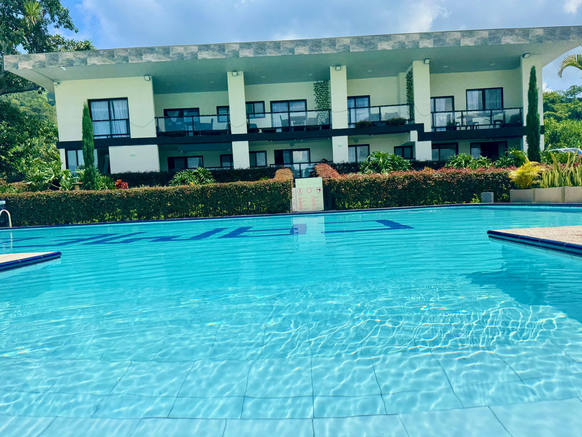 Vista Exterior Best View Aparta Hotel