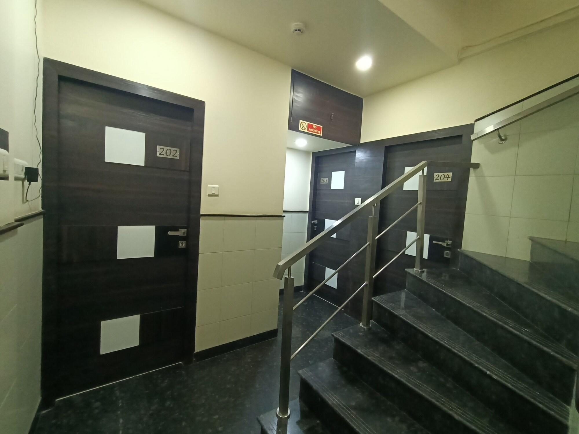 Vista Lobby Hotel Triton