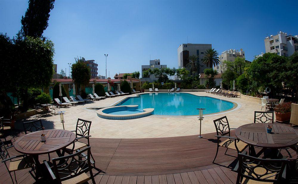 Curium Palace Hotel by null