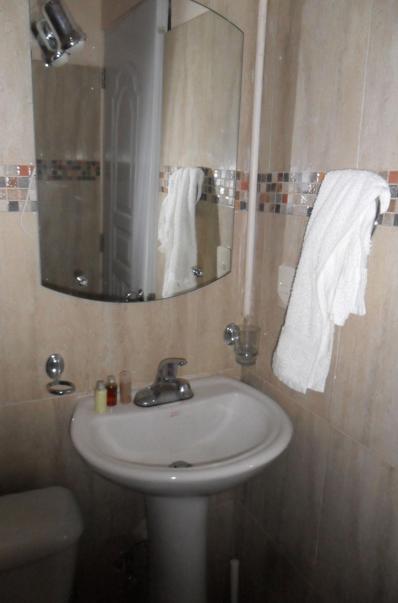 Set de Habitación Hostal Los Jensen