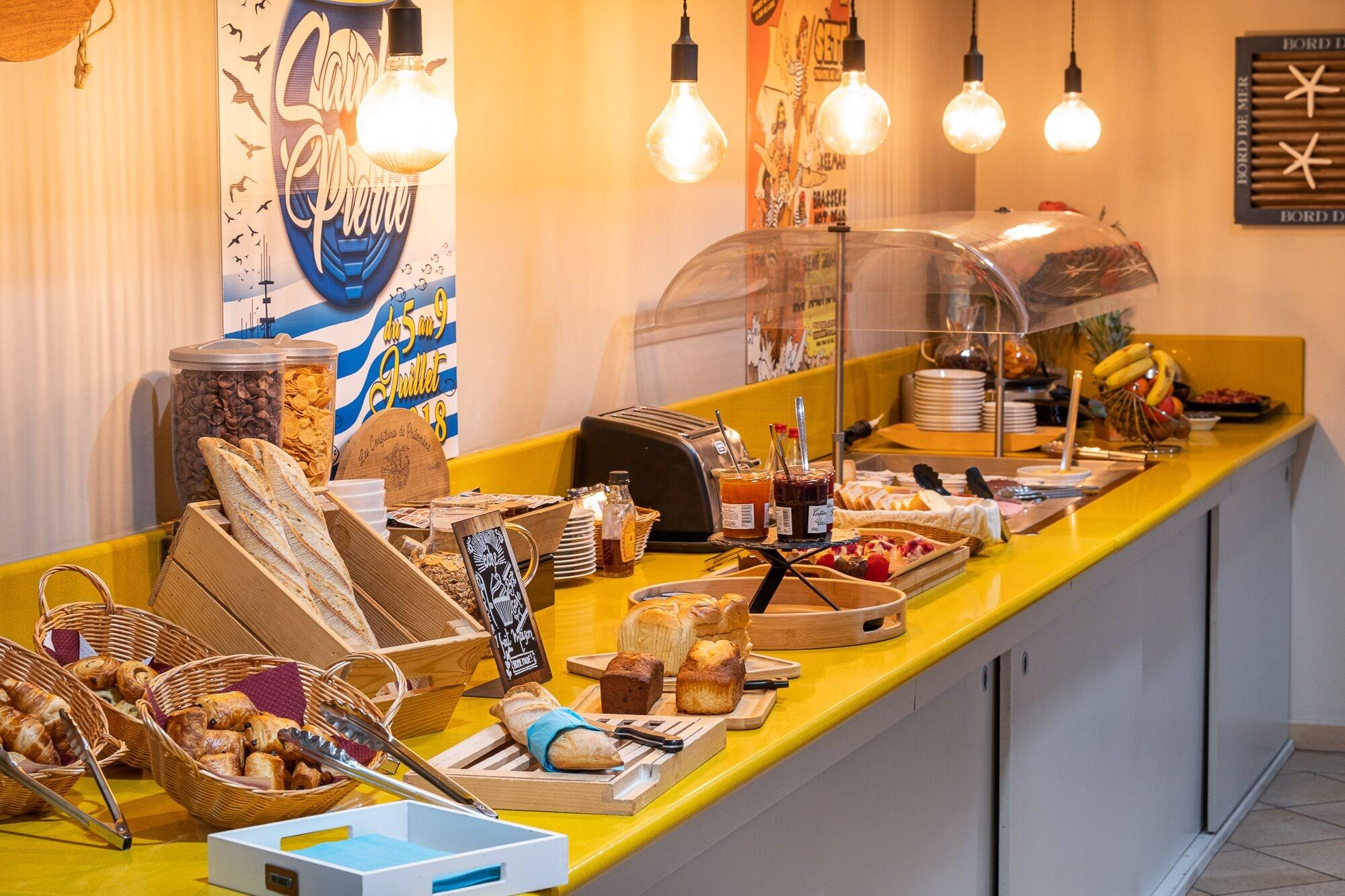 Restaurant The Originals City Hotel Hippocampe Sète Balaruc