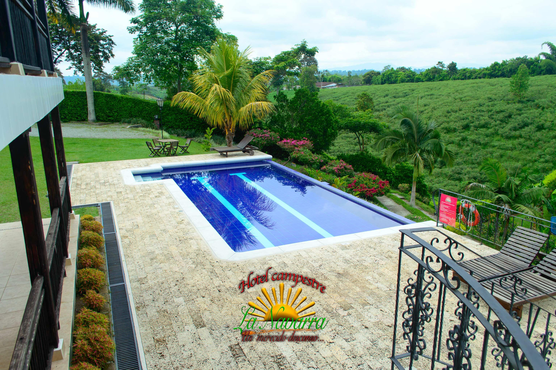 Vista Piscina Hotel Campestre La Navarra