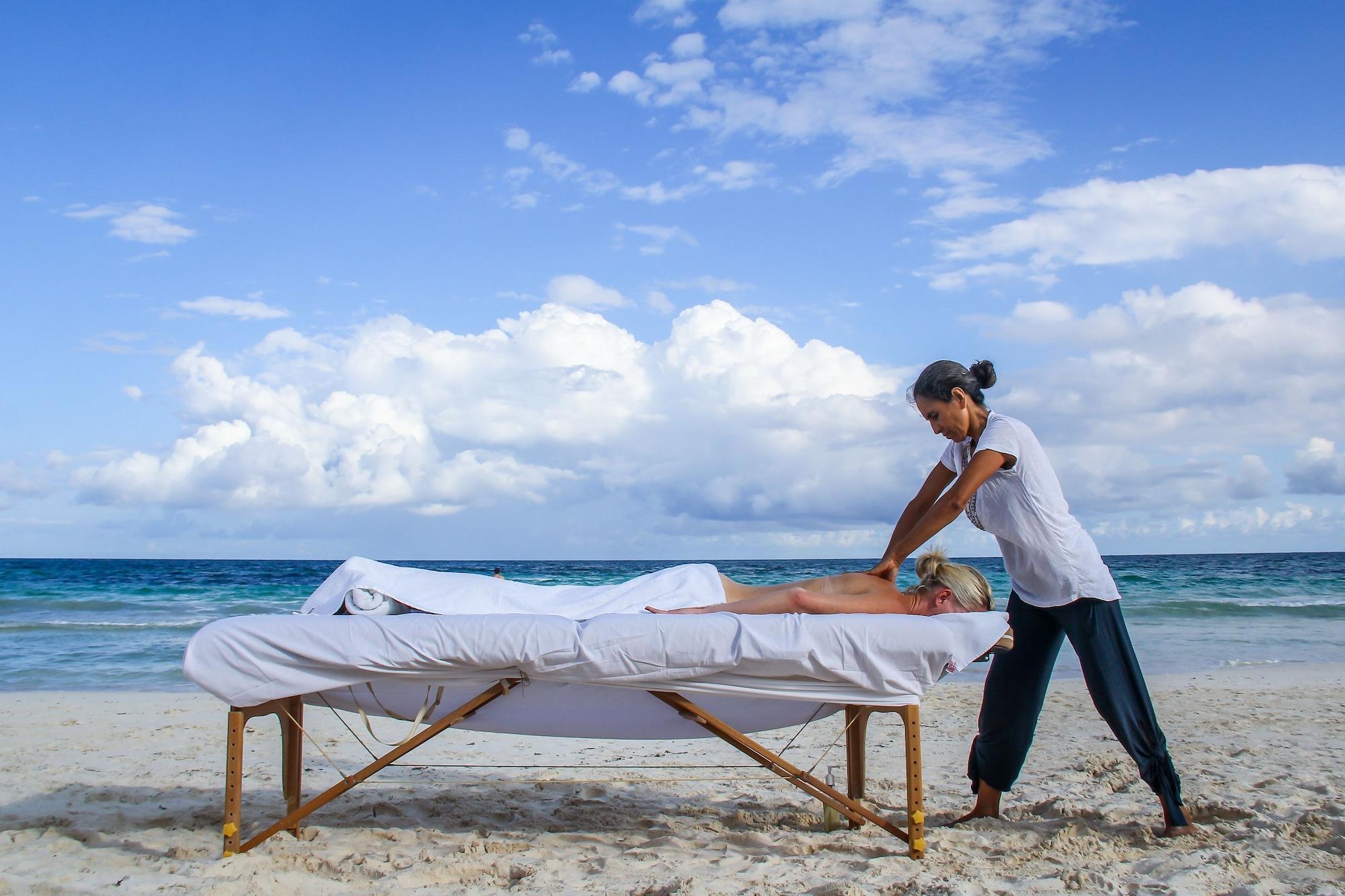 Spa Playa Canek Beachfront Eco Hotel