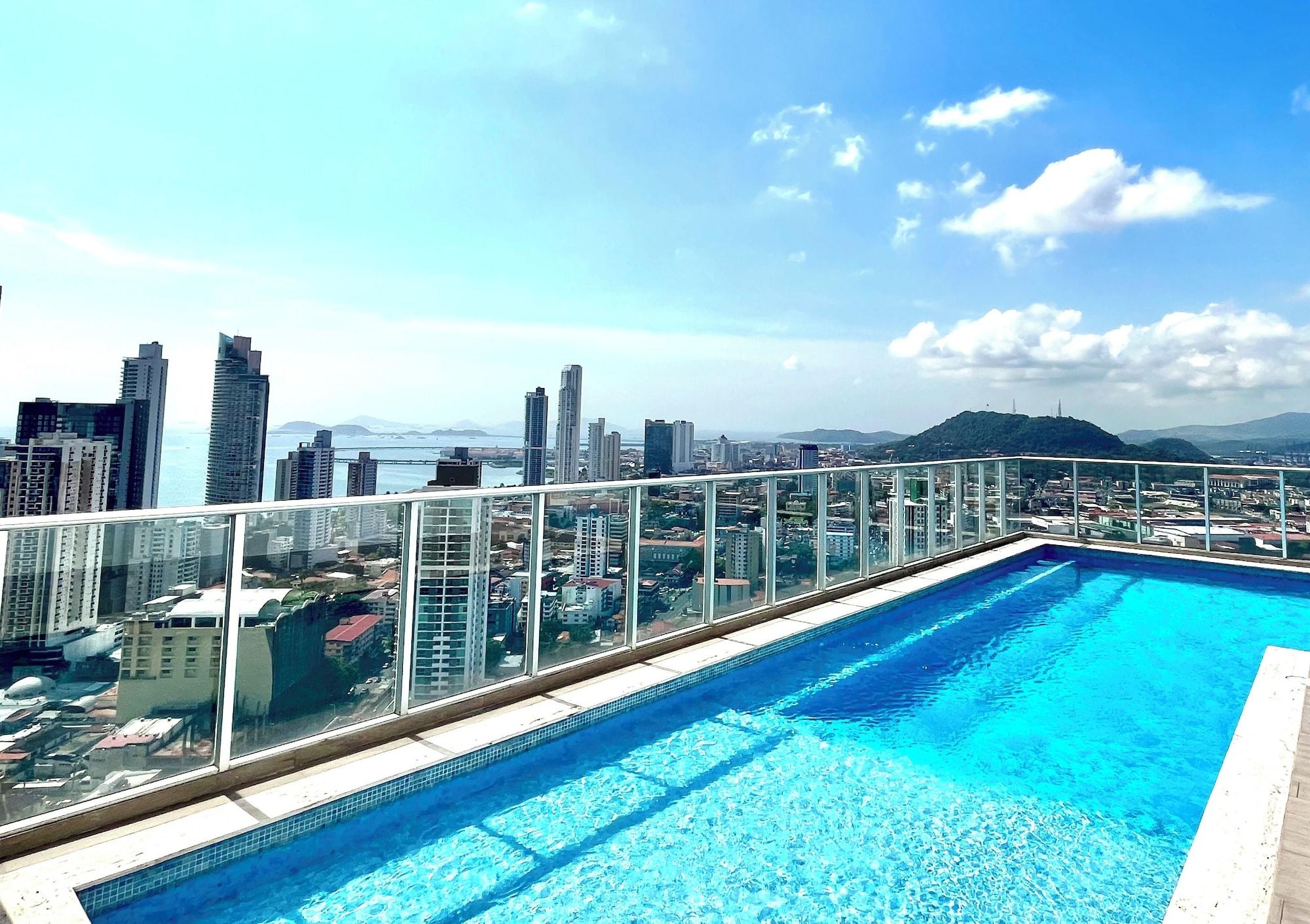 Varios Signature Point   Bella Vista