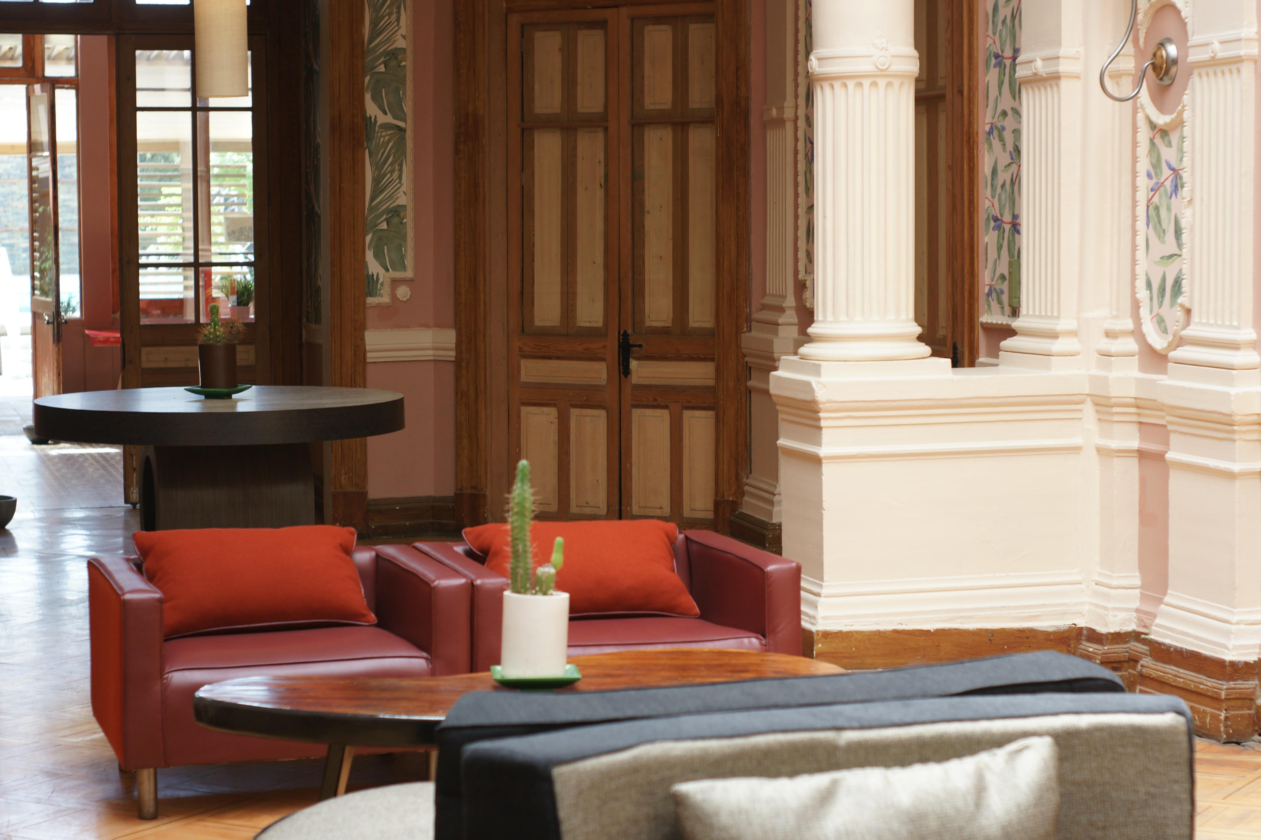 Vista Lobby Happy House Hostel