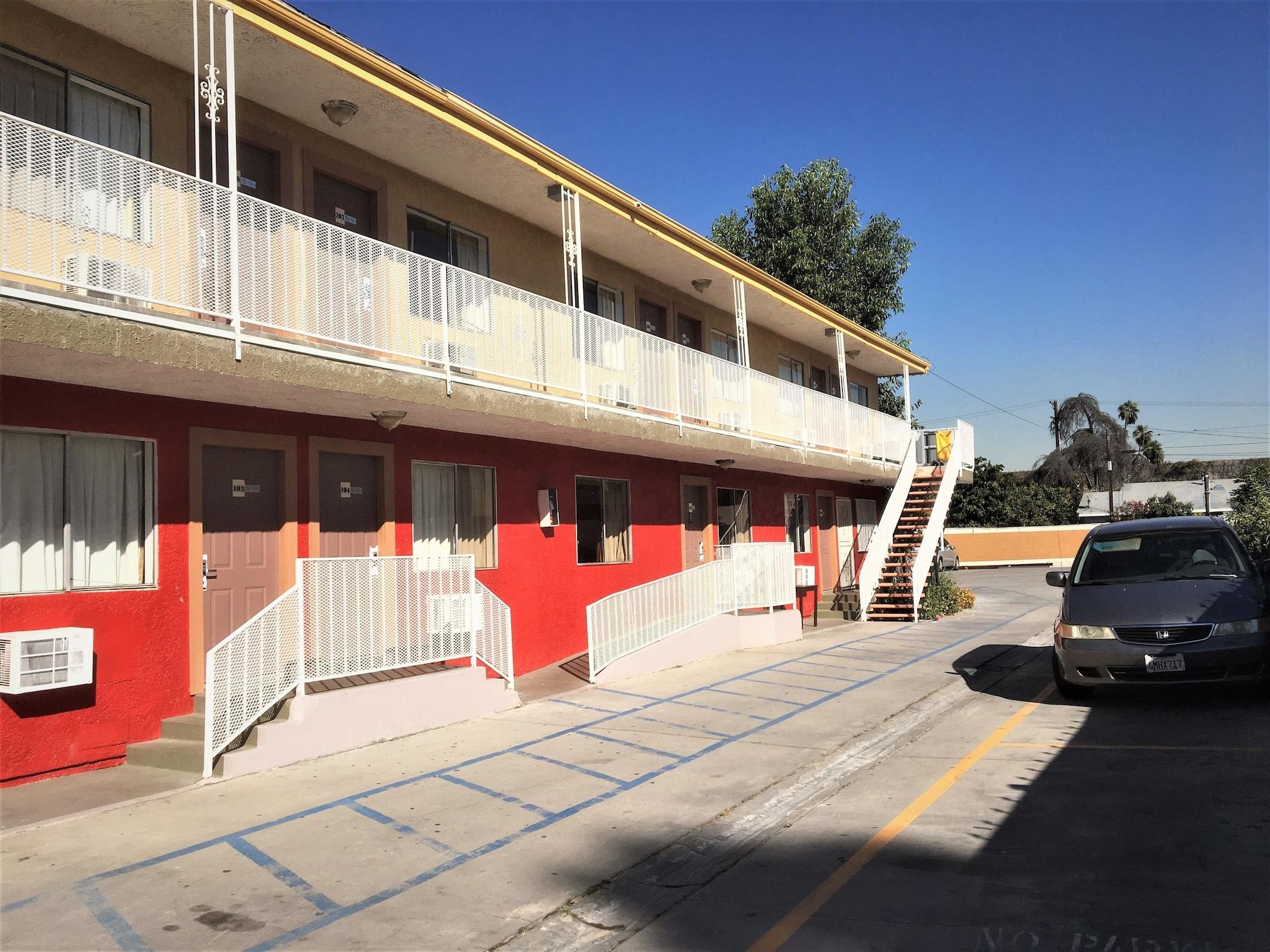 Vista Exterior 4 Star Motel