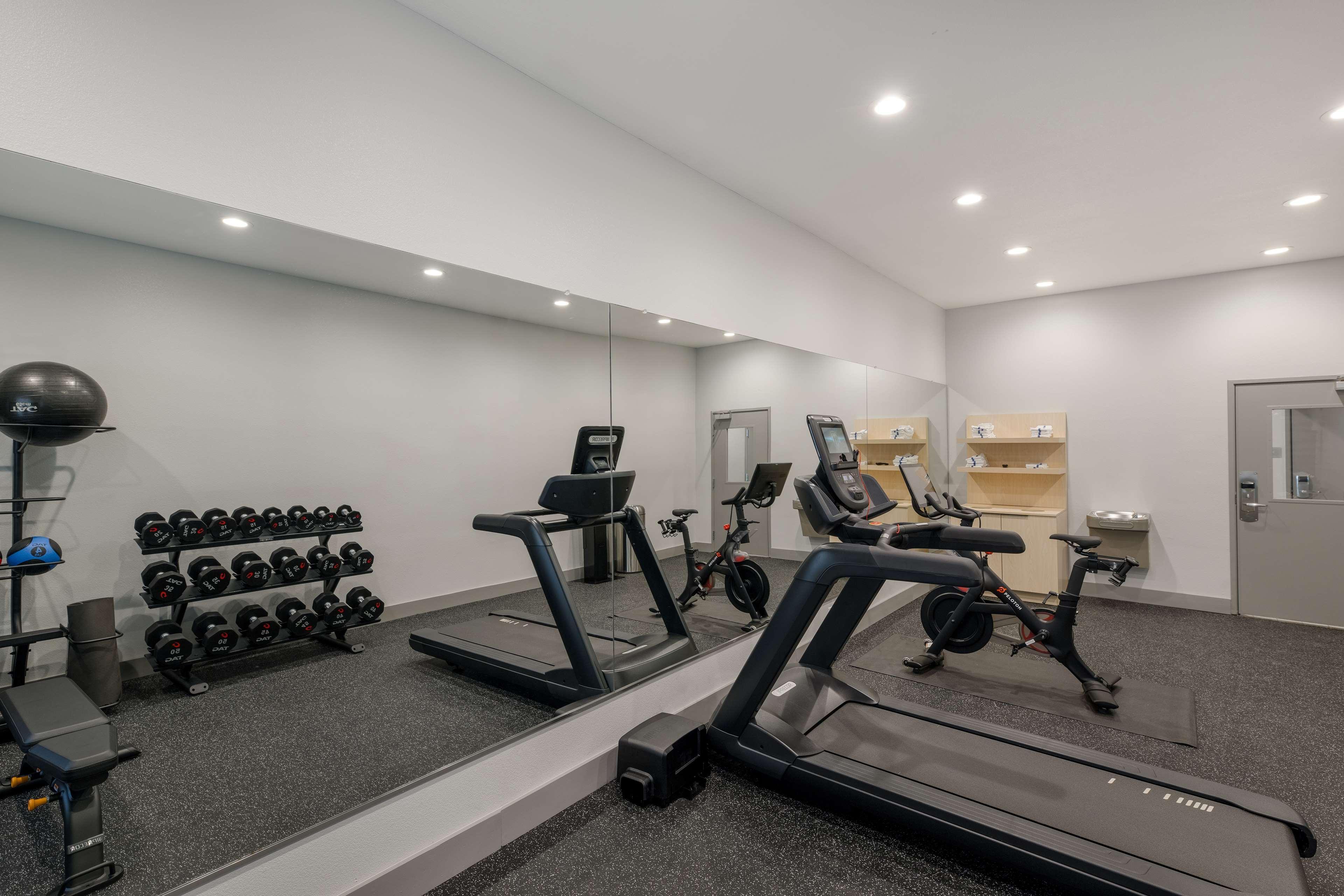 Instalaciones Recreativas Spark by Hilton Midland South