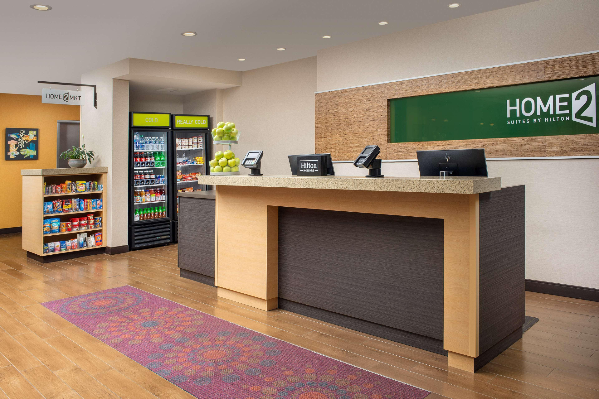 Vista Lobby Home2 Suites by Hilton Lake City