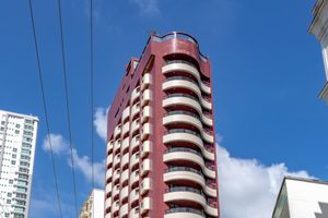 Alojamiento - Cama em quarto quadruplo Réveillion pacote 7 dias Balneário Camboriú com café incluso
