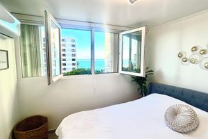 Renta Vacacional - Endless Summer City Suite - Stylish Stay in Prime Location