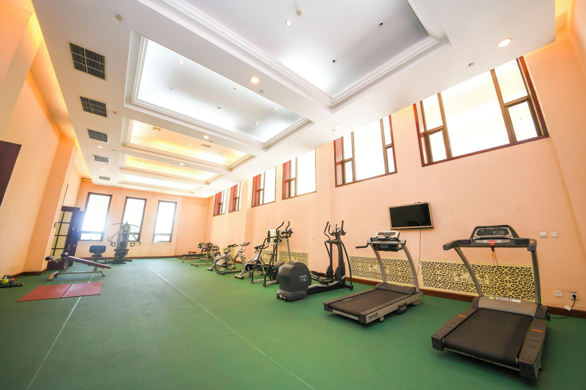 Gimnasio Hebei Cuipingshan Guest House