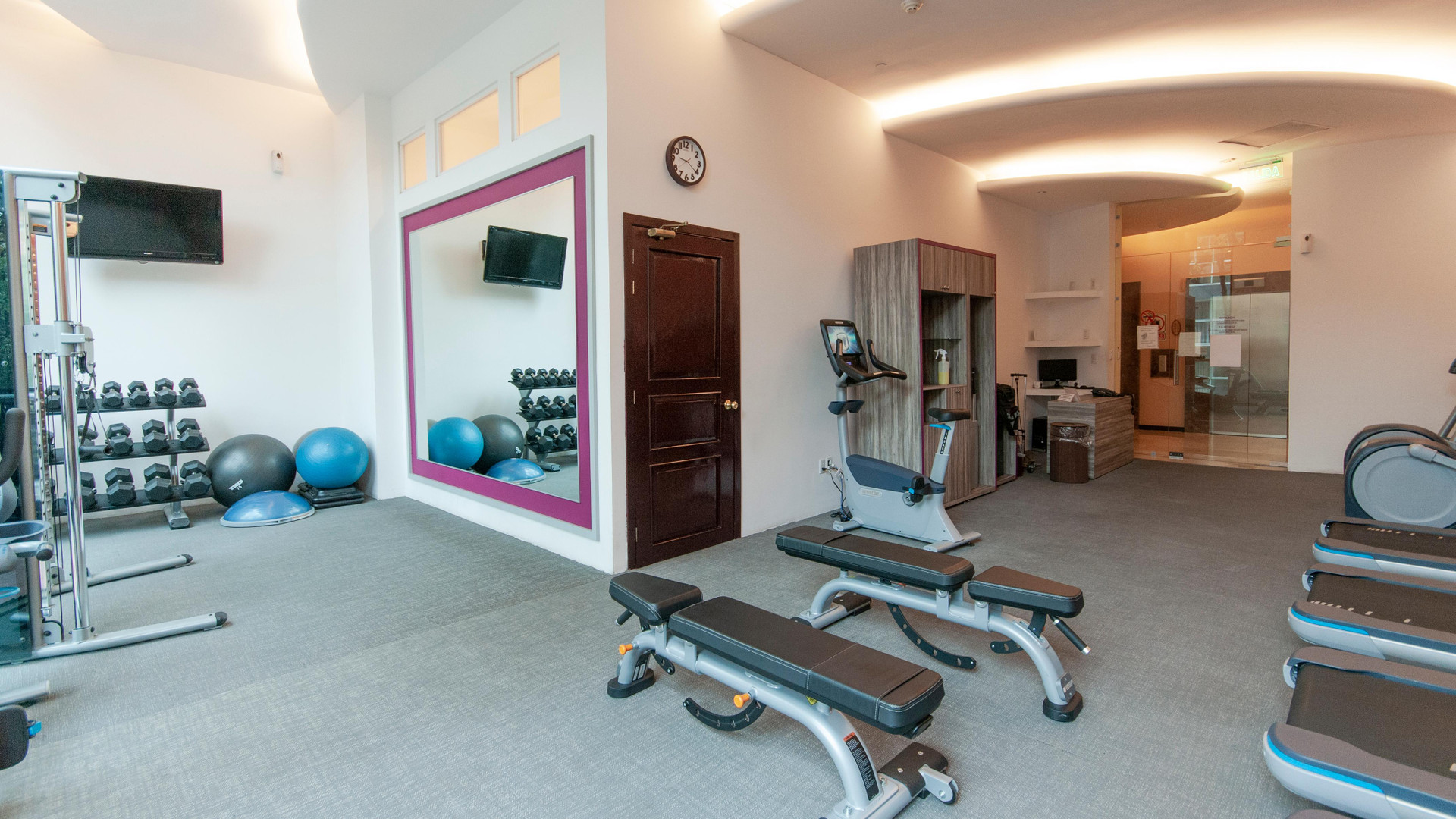 Hotel BelAir Unique Mexico City WTC, Trademark by Wyndham