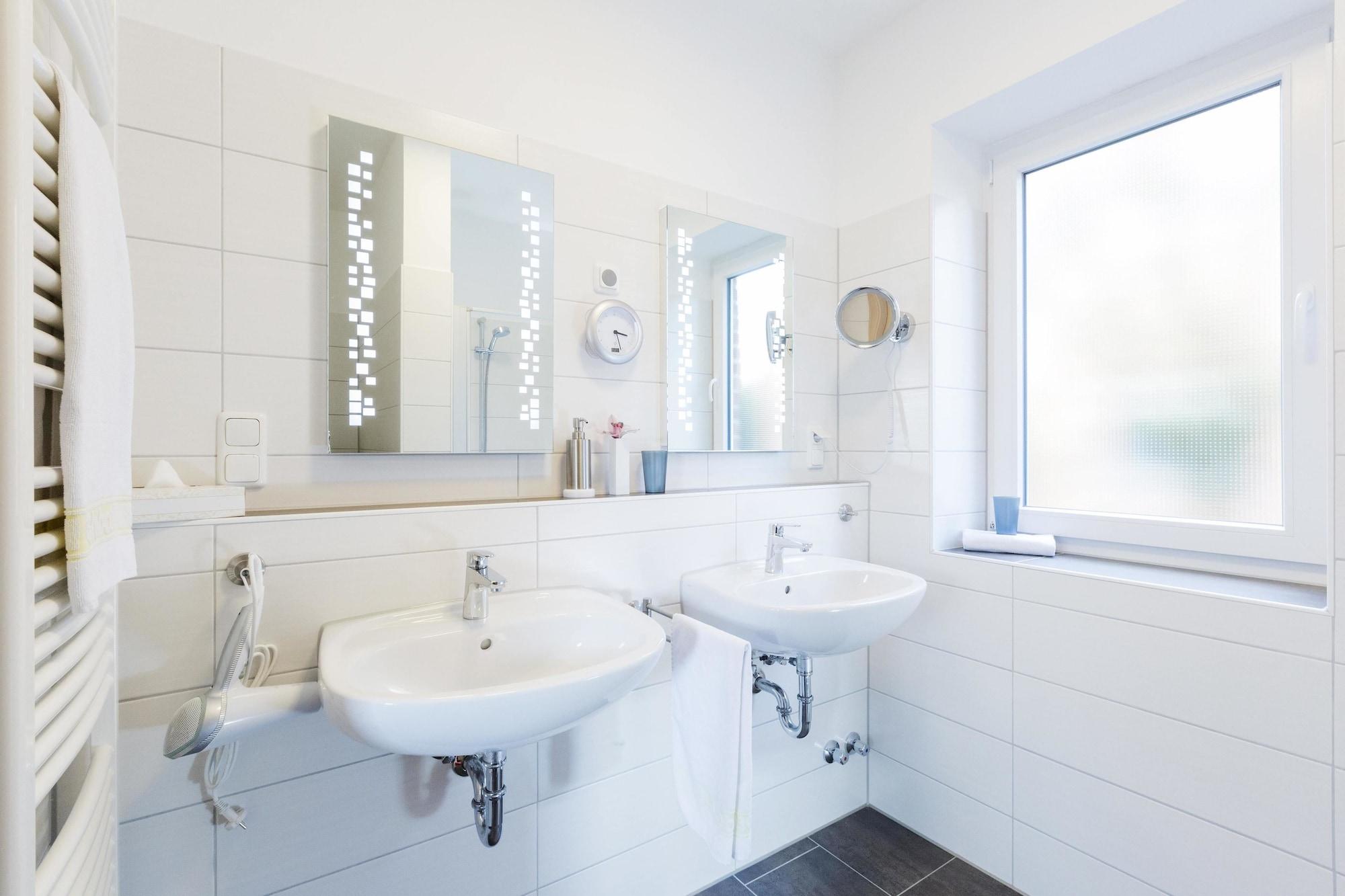 Equipamiento de Habitación Hotel Globotel Business