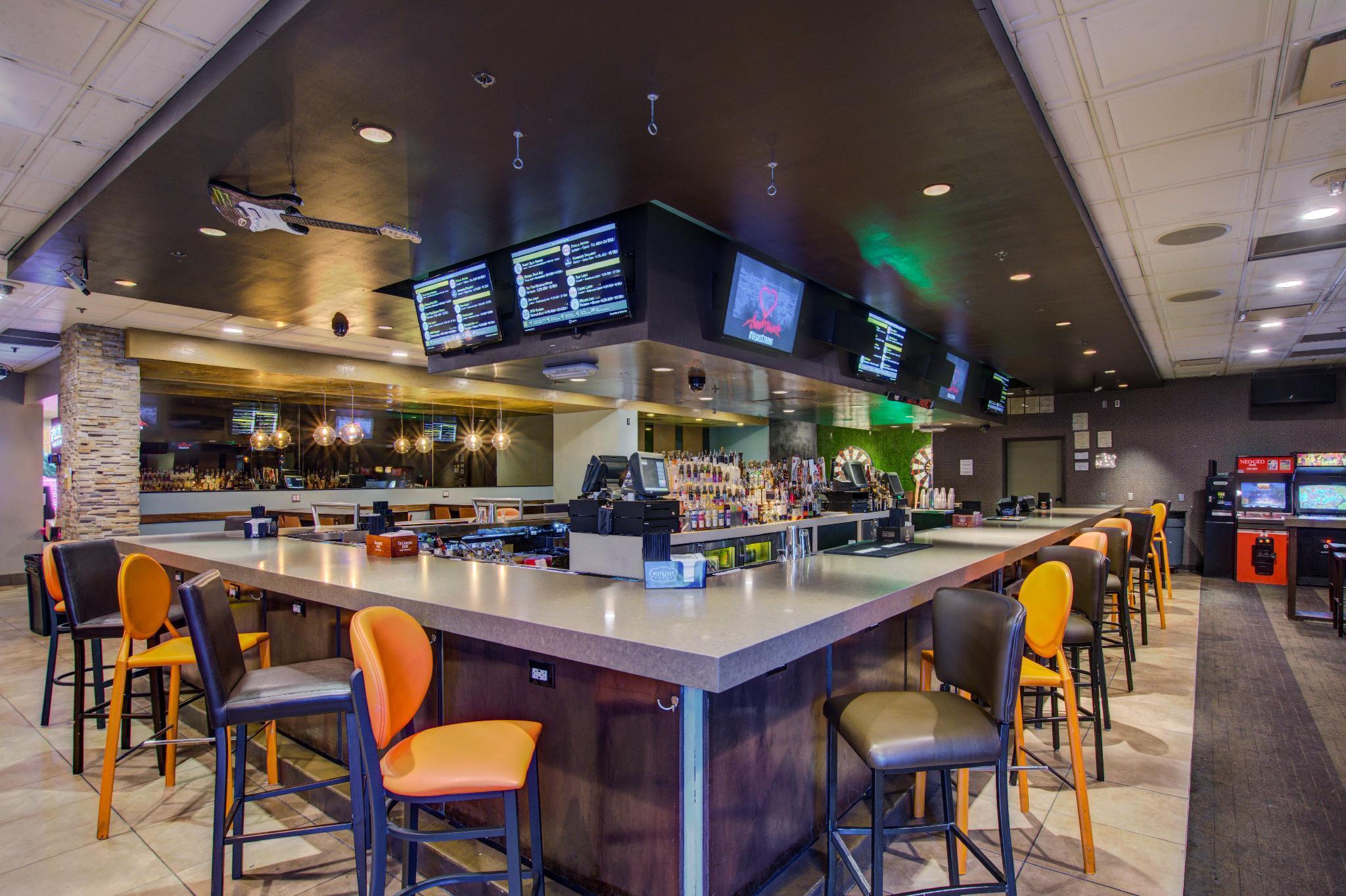 Vista Lobby Oasis at Gold Spike