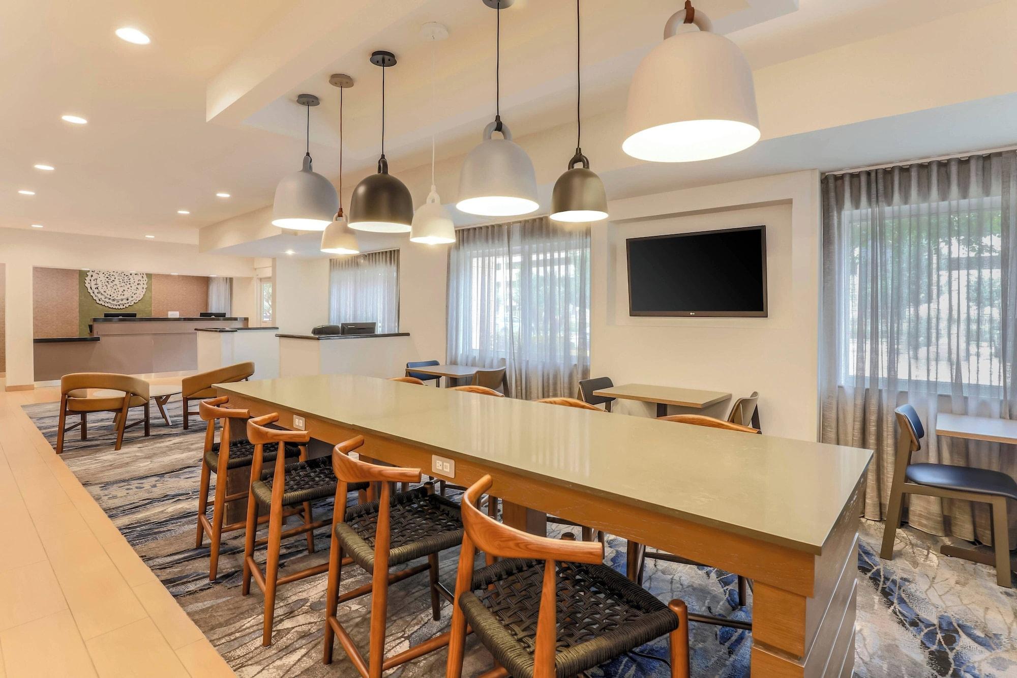 Restaurant Fairfield Inn & Suites Houston Westchase