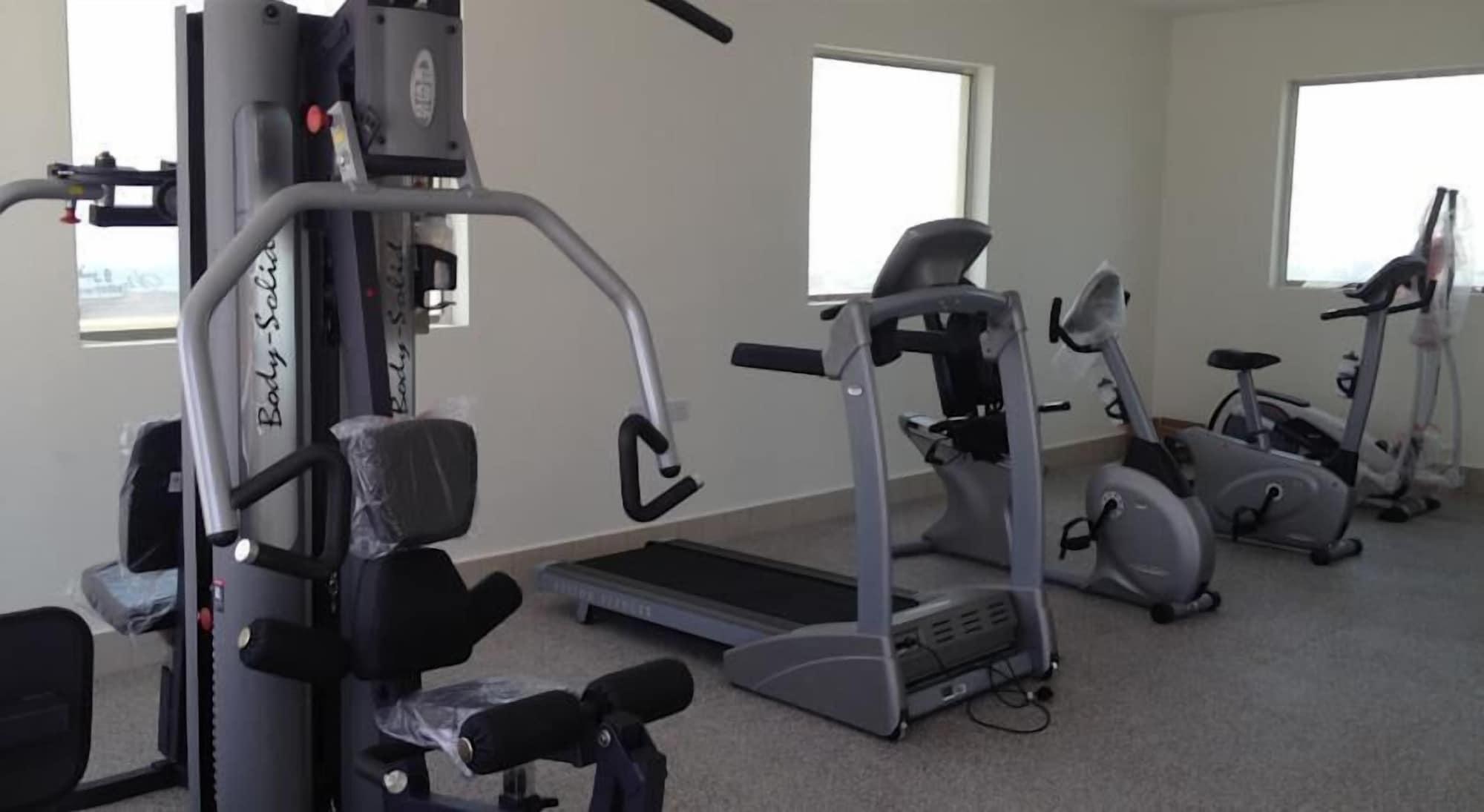 Gimnasio Loumage Hotel & Suites
