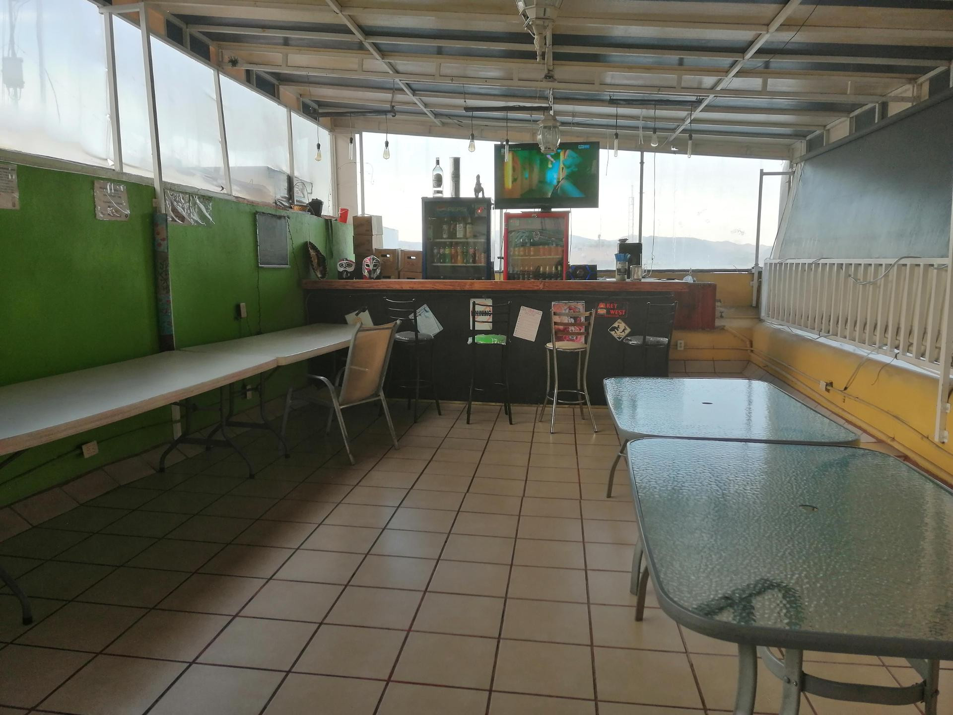 Restaurant Hotel Amigo Suites