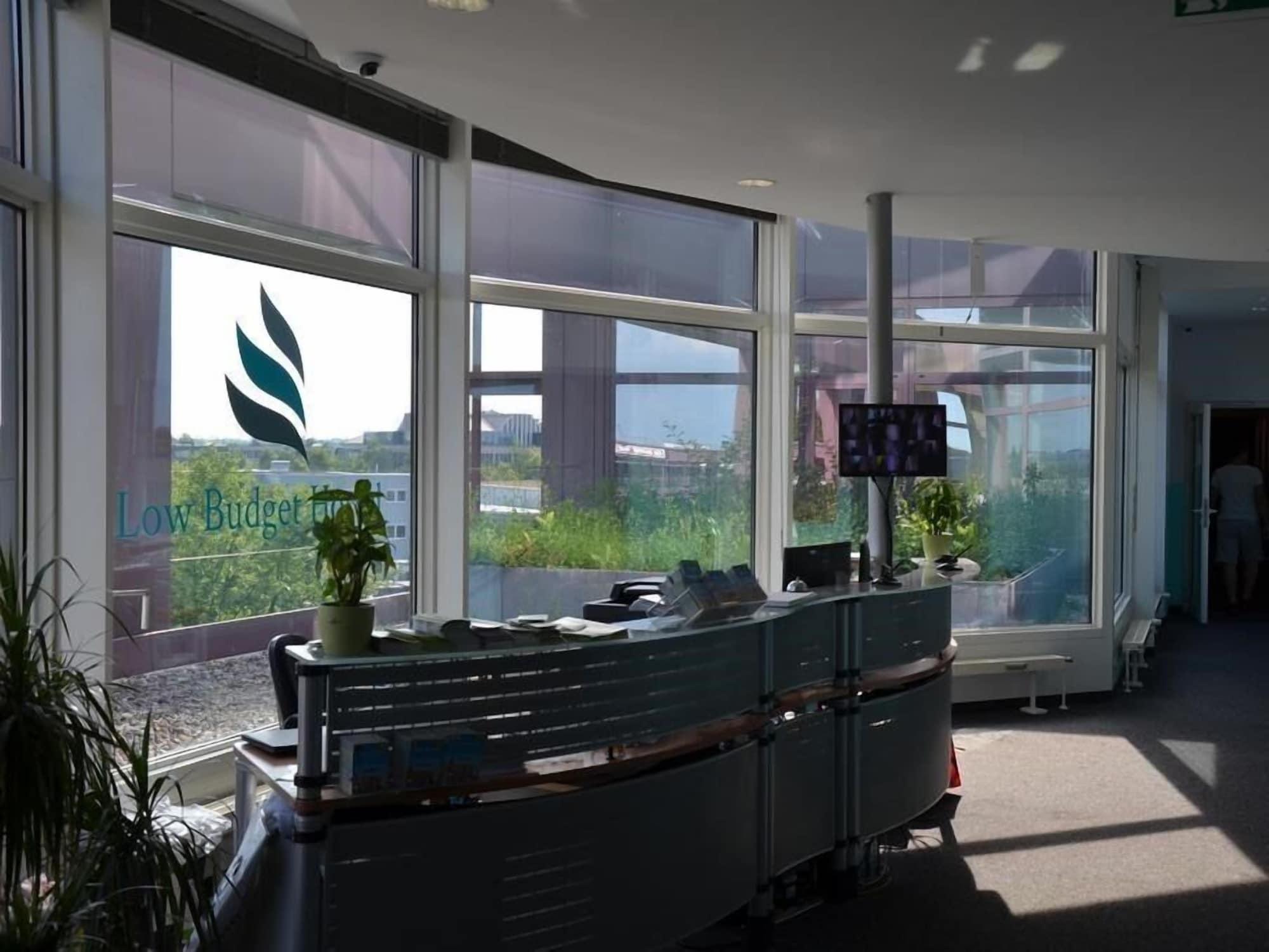 Vista Lobby C & N Hostel Munich