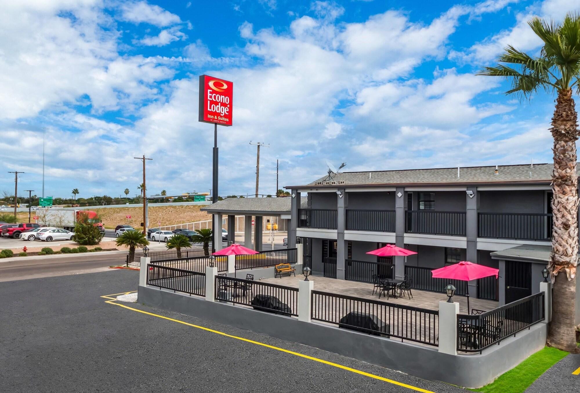 Vista Exterior Econo Lodge Inn & Suites Laredo - Nuevo Laredo