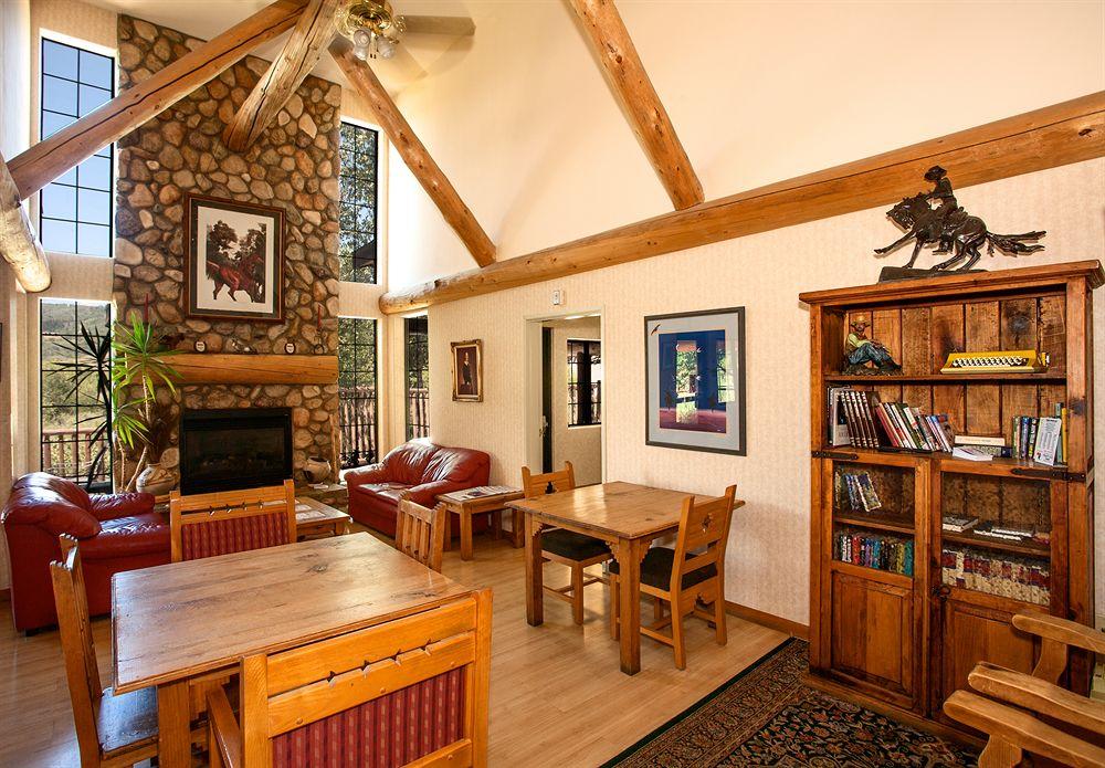 Vista Lobby Steamboat Mountain Lodge