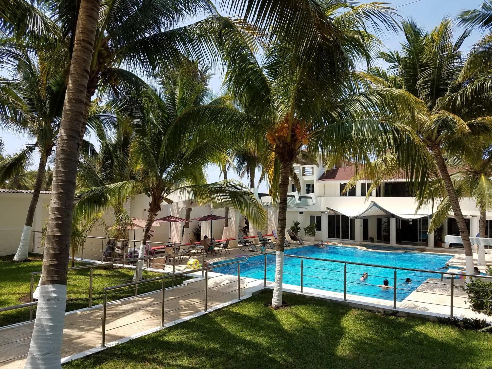 Vista Piscina Casa Margarita Hotel And Paradise