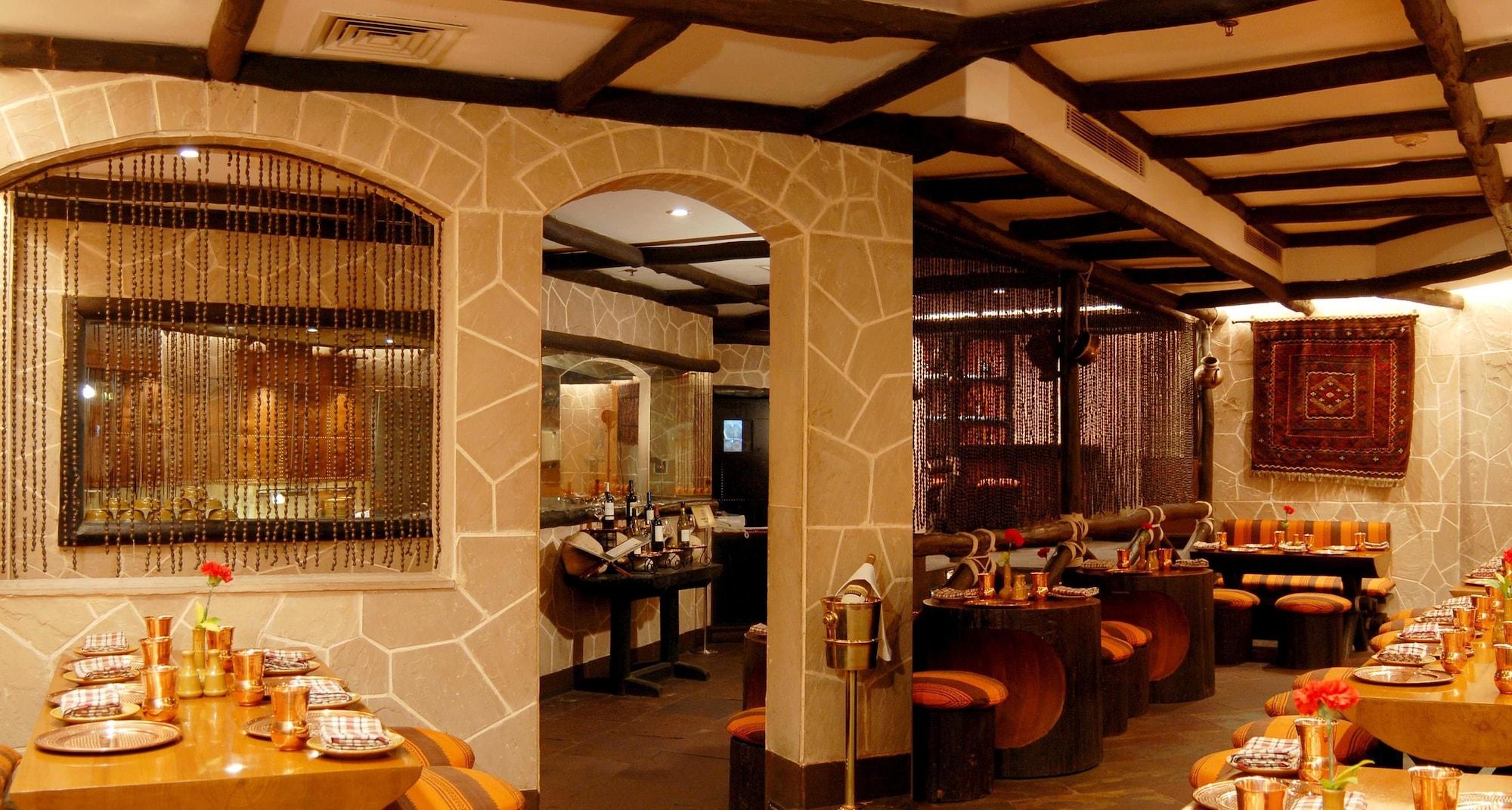 Restaurant ITC Mughal, A Luxury Collection Resort & Spa, Agra