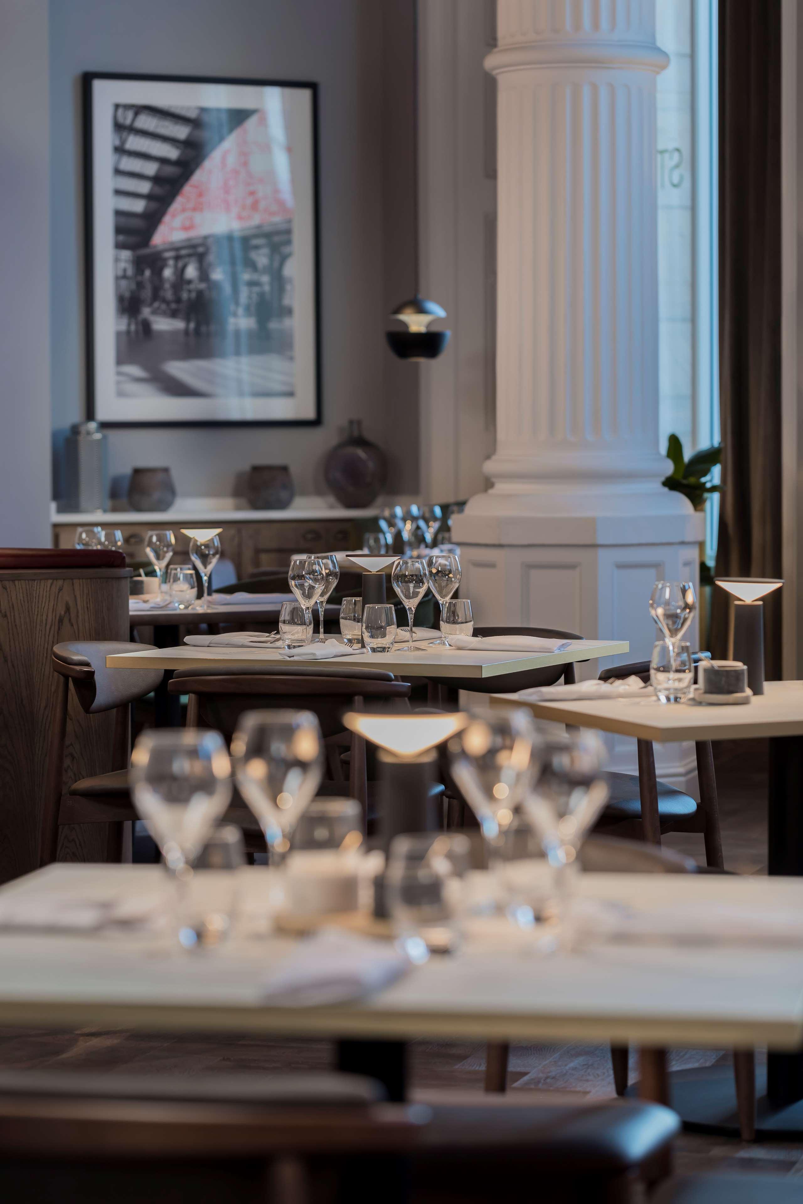 Restaurant Radisson RED Liverpool