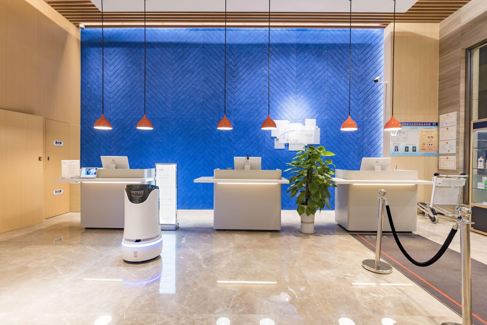 Vista Lobby Holiday Inn Express Shijiazhuang High-tech Zone by IHG