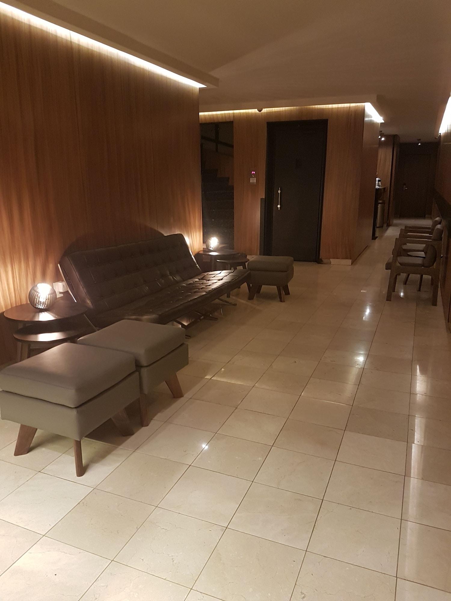 Vista Lobby Suites Havre