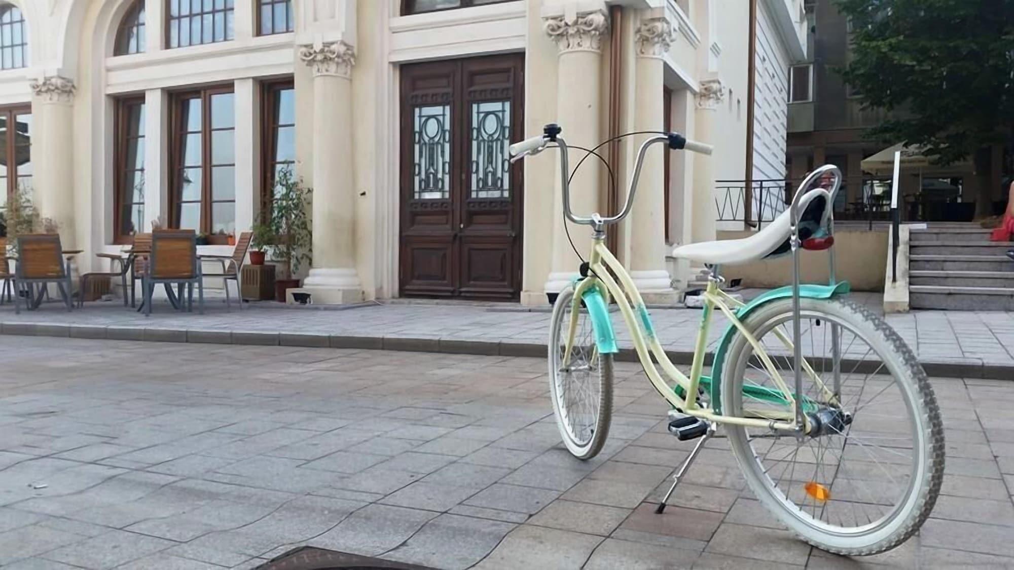 Vista Exterior Casa Damadian