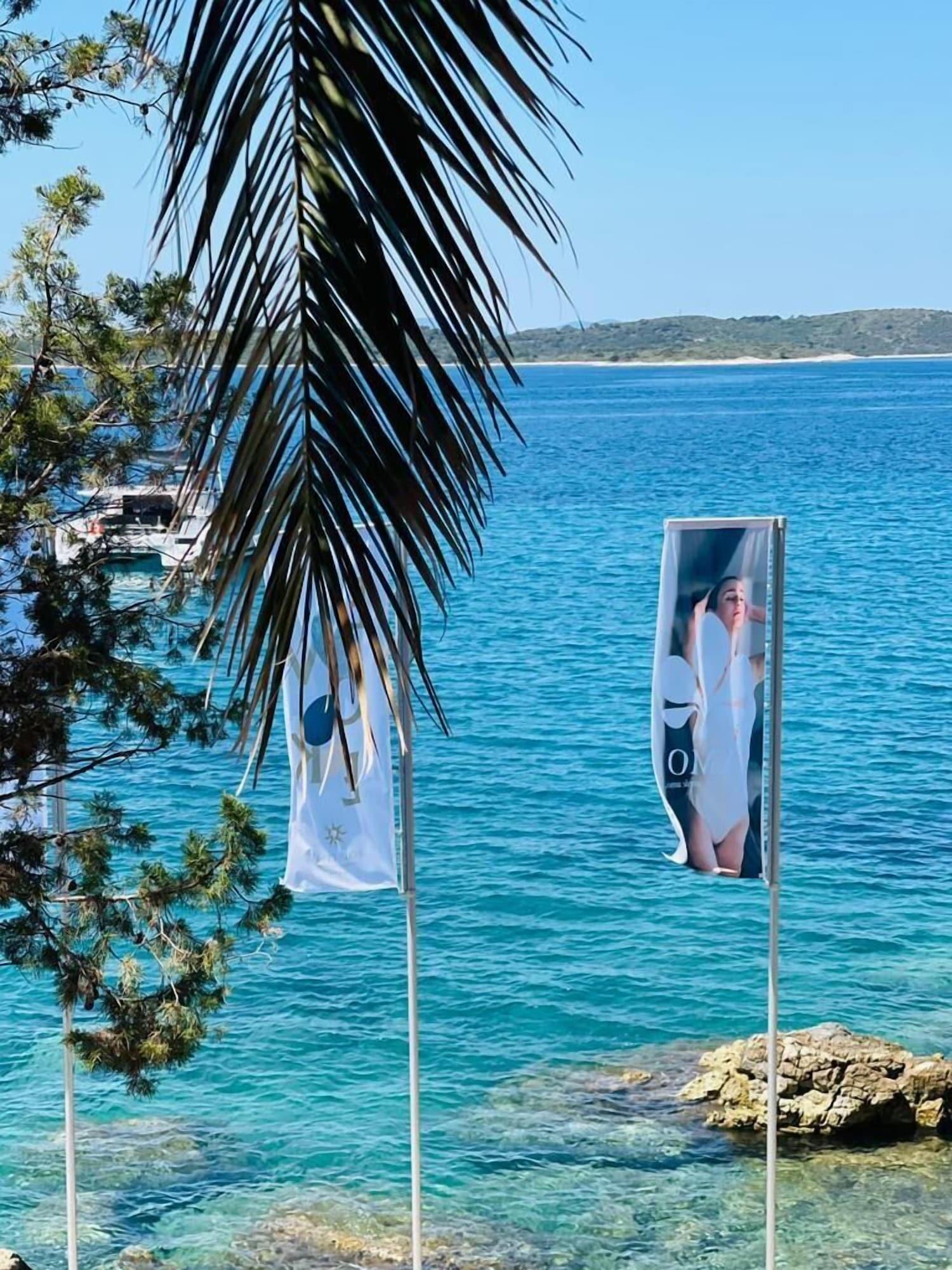 Playa Podstine Hotel