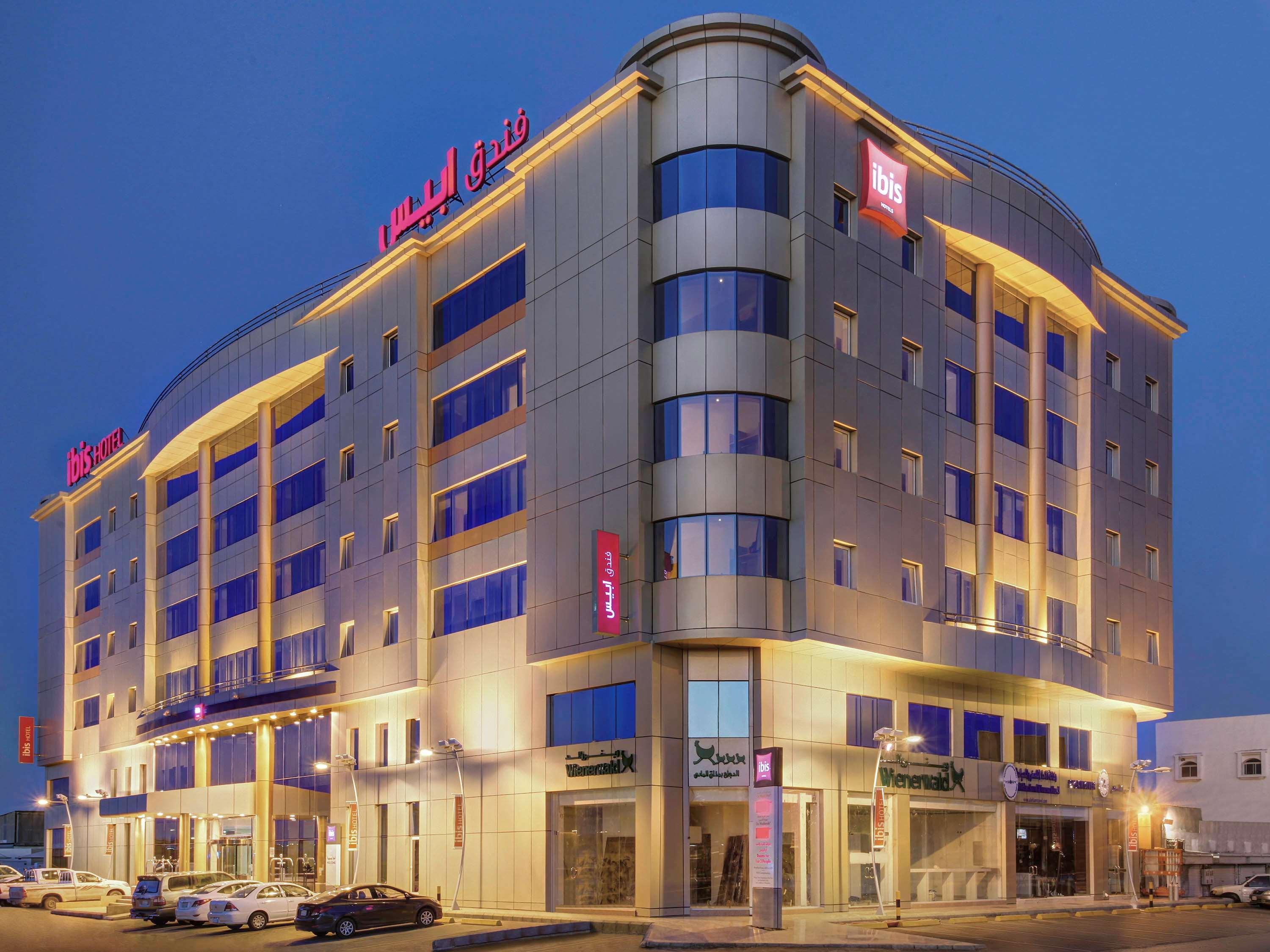 Vista Exterior Ibis Yanbu Saudi Arabia