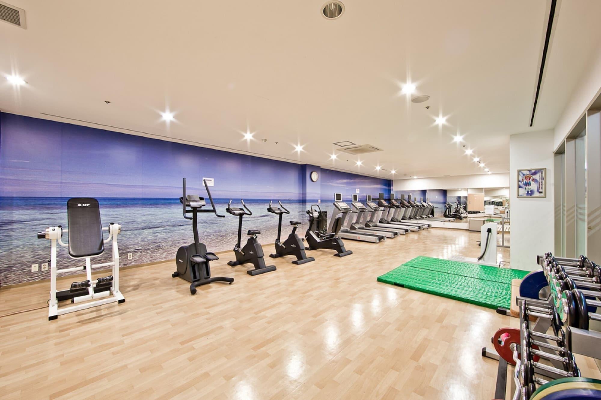 Gimnasio Hotel Hyundai by Lahan Mokpo