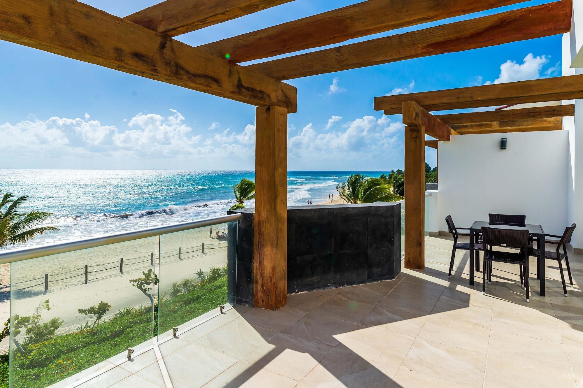 Playa Mareazul Beach Condos Playa Del Carmen
