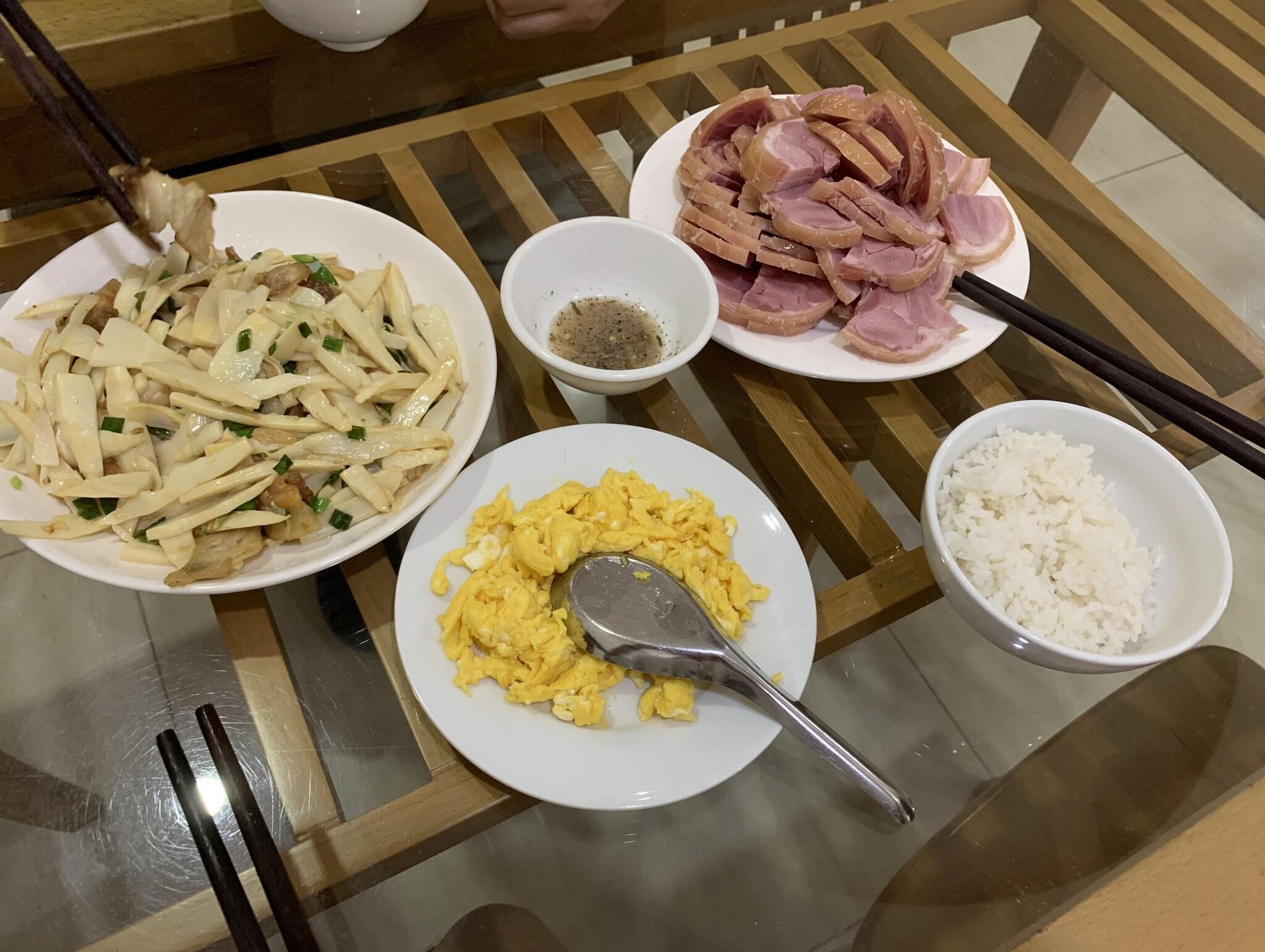 Restaurant Chio Hotel and Apartment
