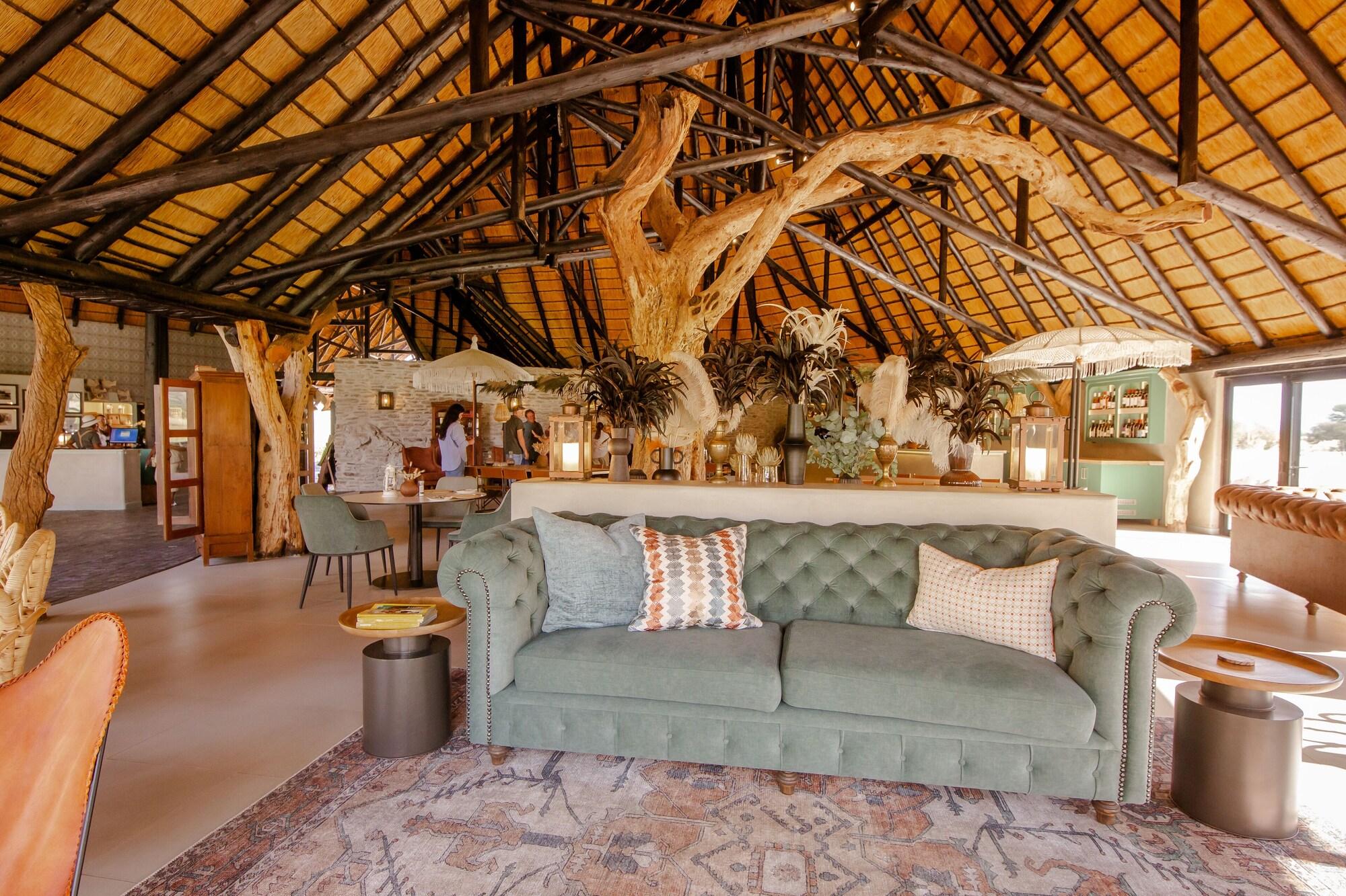 Vista Lobby Okapuka Safari Lodge
