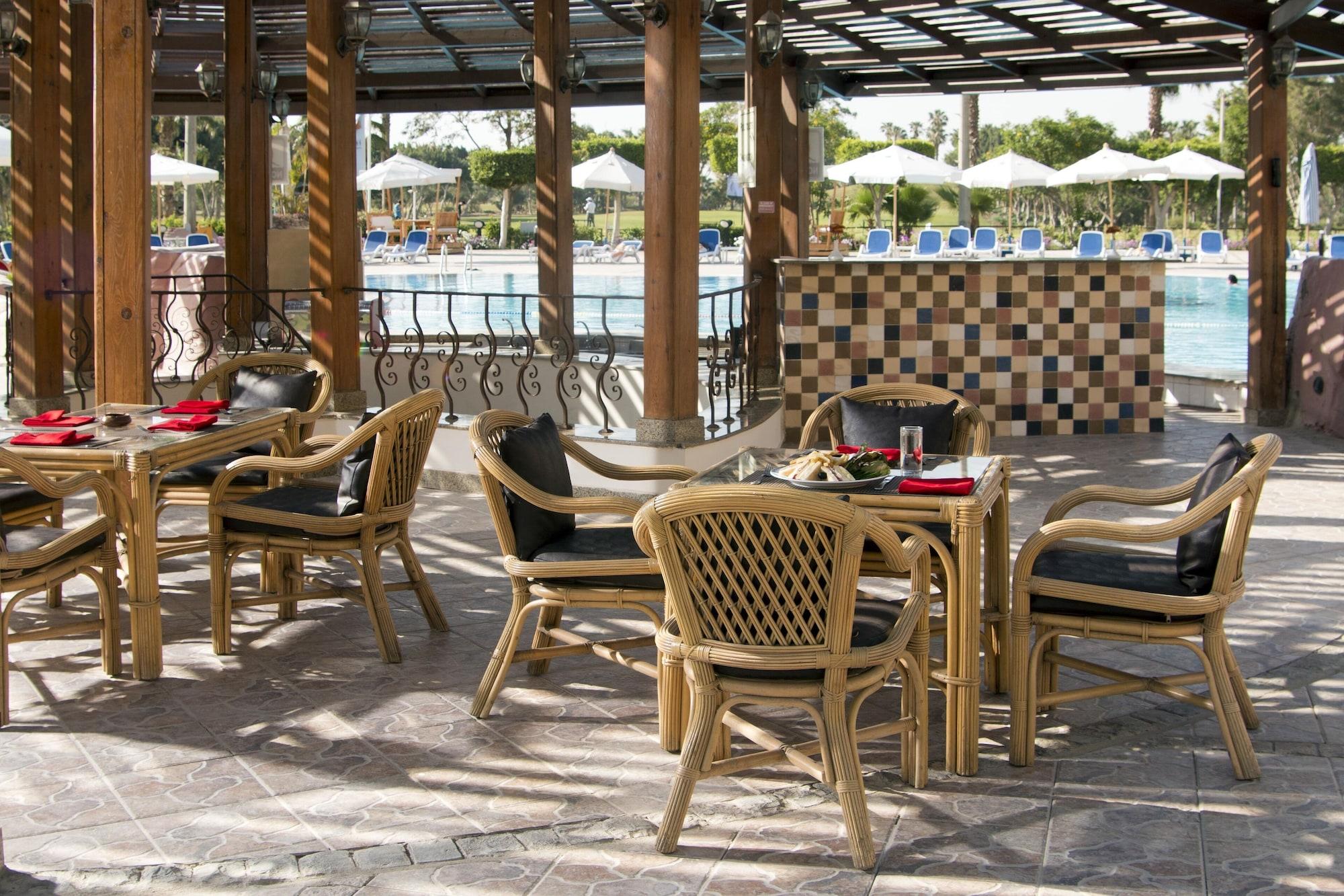 Restaurant Swiss Inn Pyramids Golf Resort