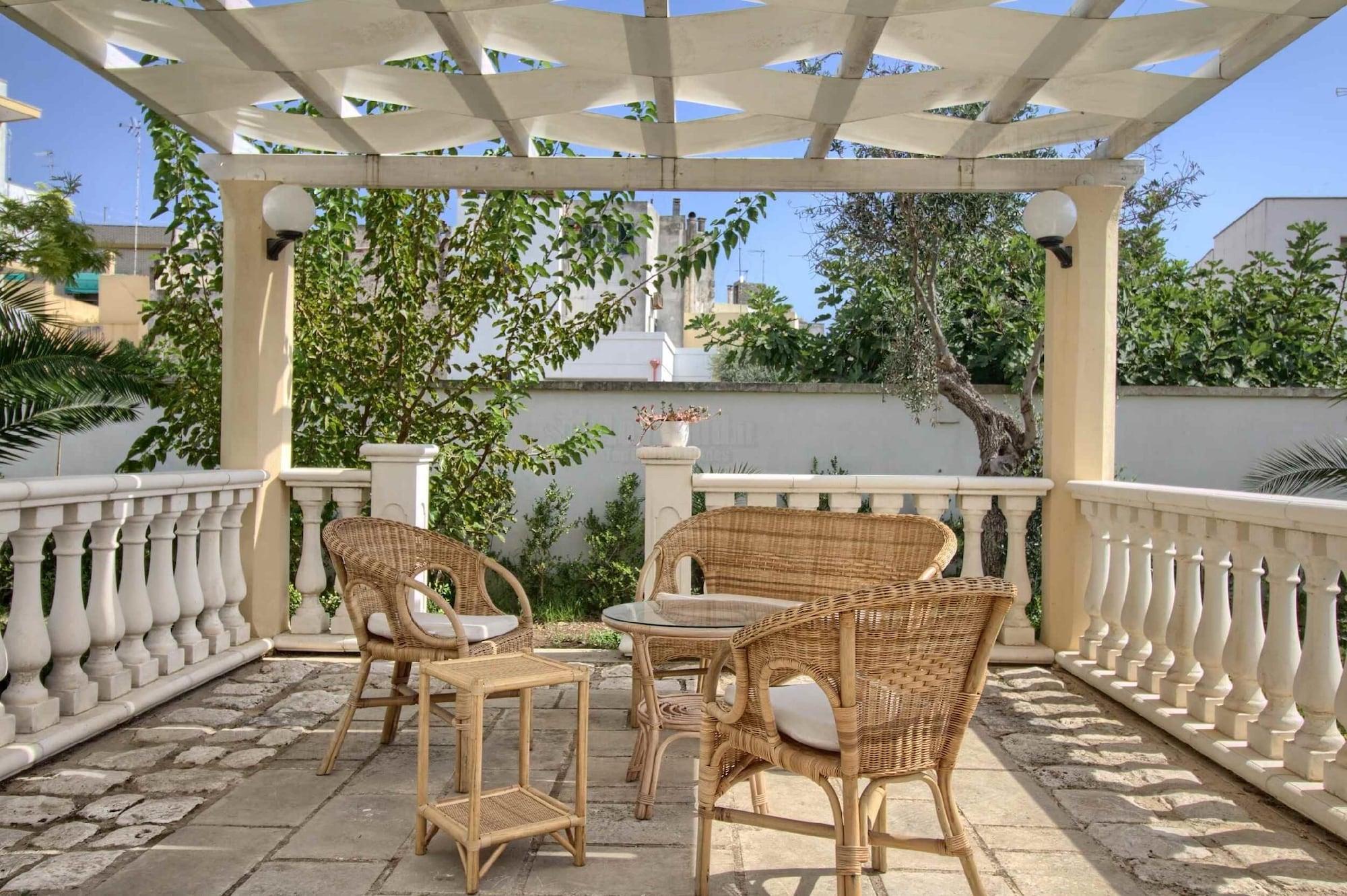 Equipamiento de Habitación Triple Room City Centre With Ac,wifi,garden,bike