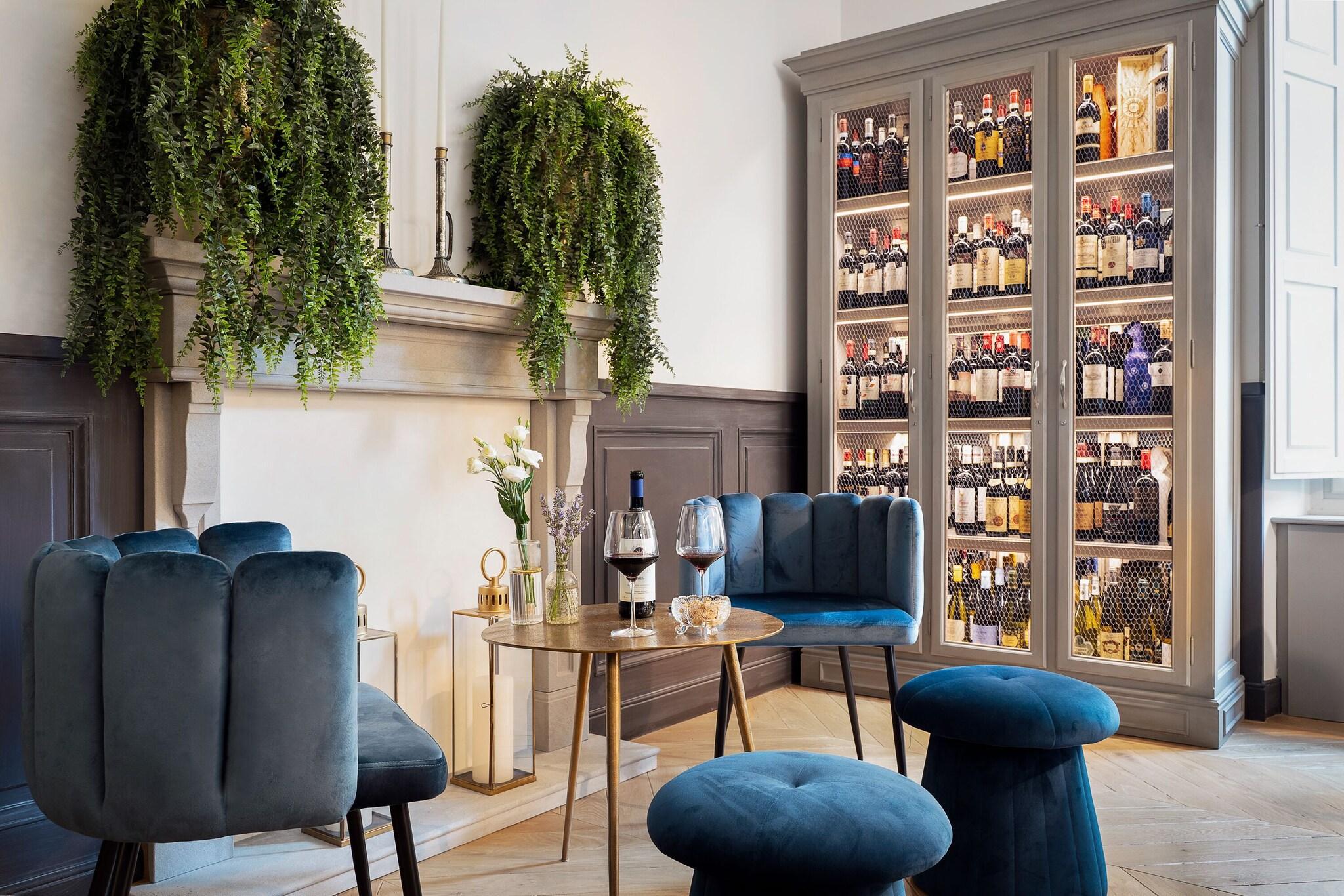 Bar/Salón Corte Calzaiuoli Elegant Suites