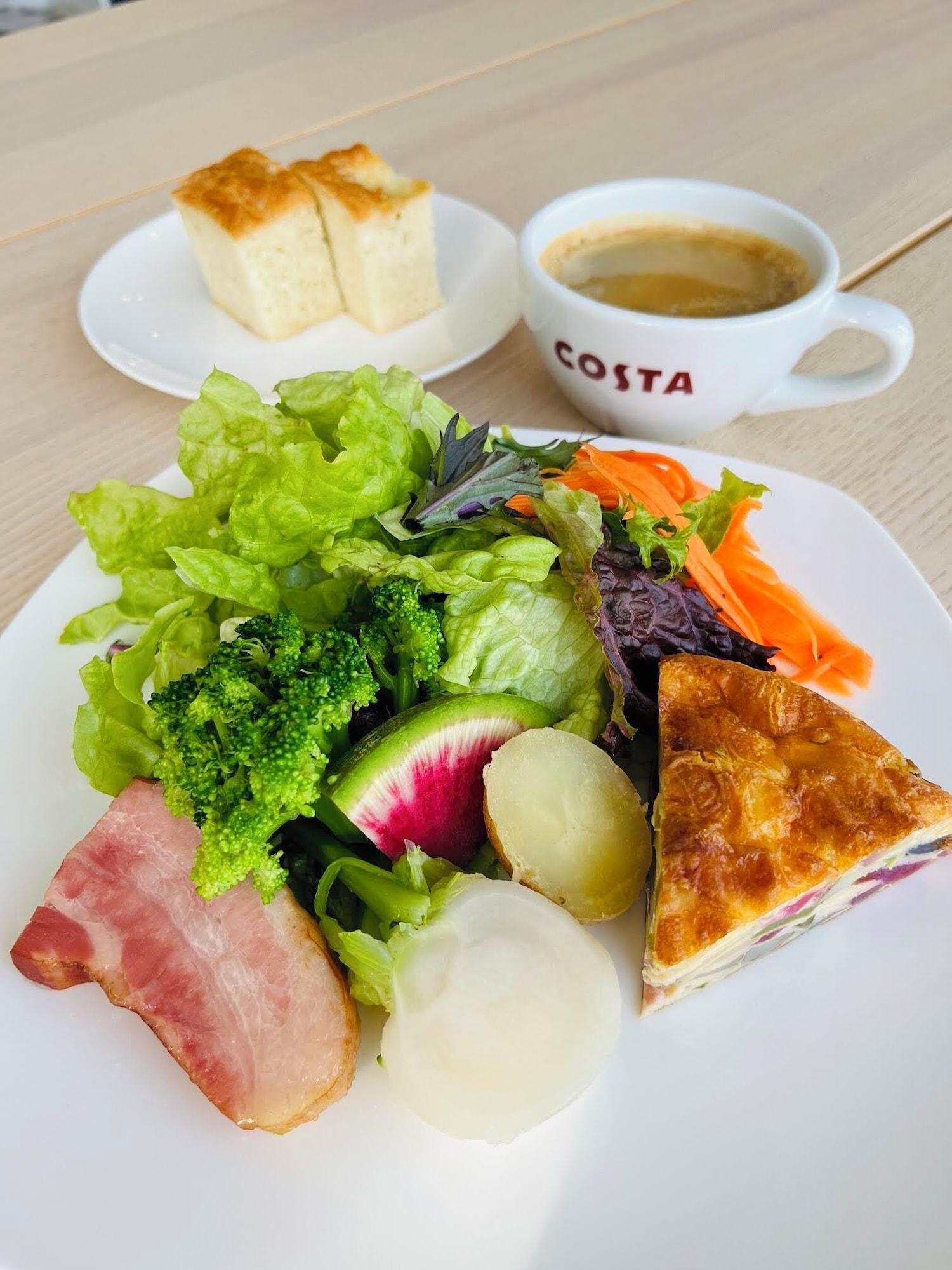 Restaurant Luana Hasunuma HOTEL&CAFE