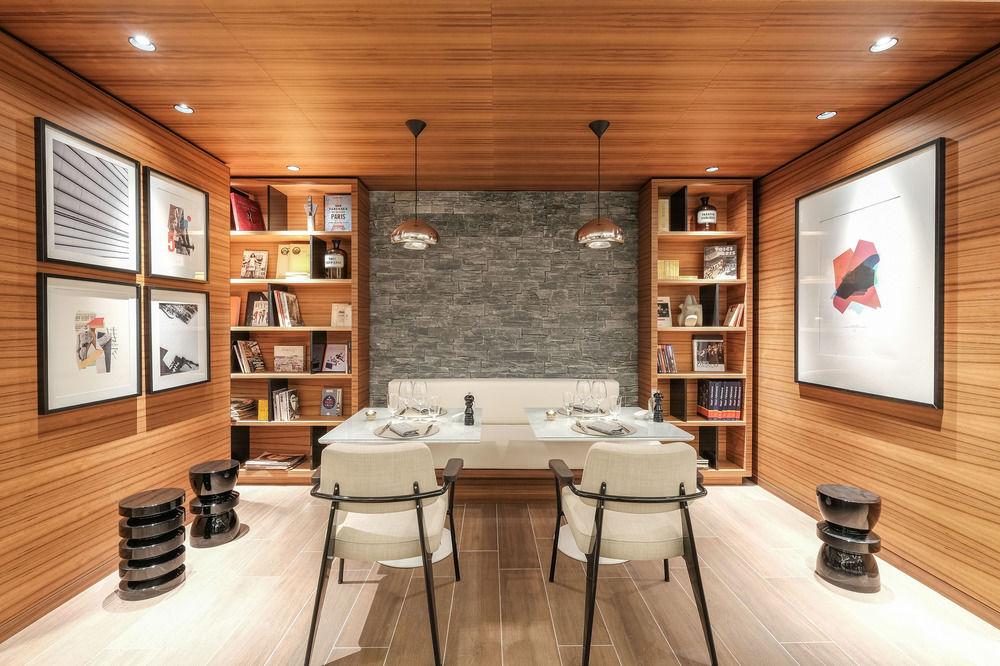 Hotel Renaissance Paris Republique Hotel