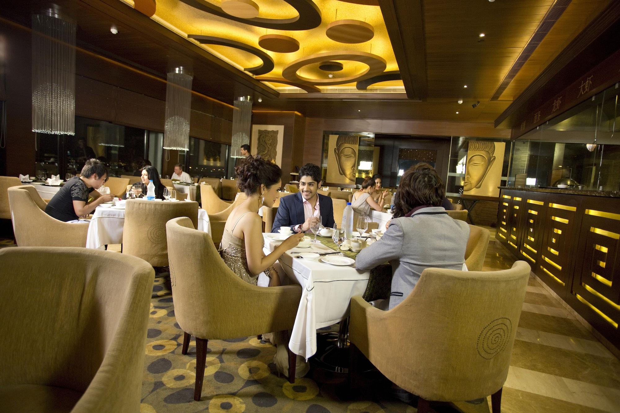 Restaurant The Suryaa New Delhi