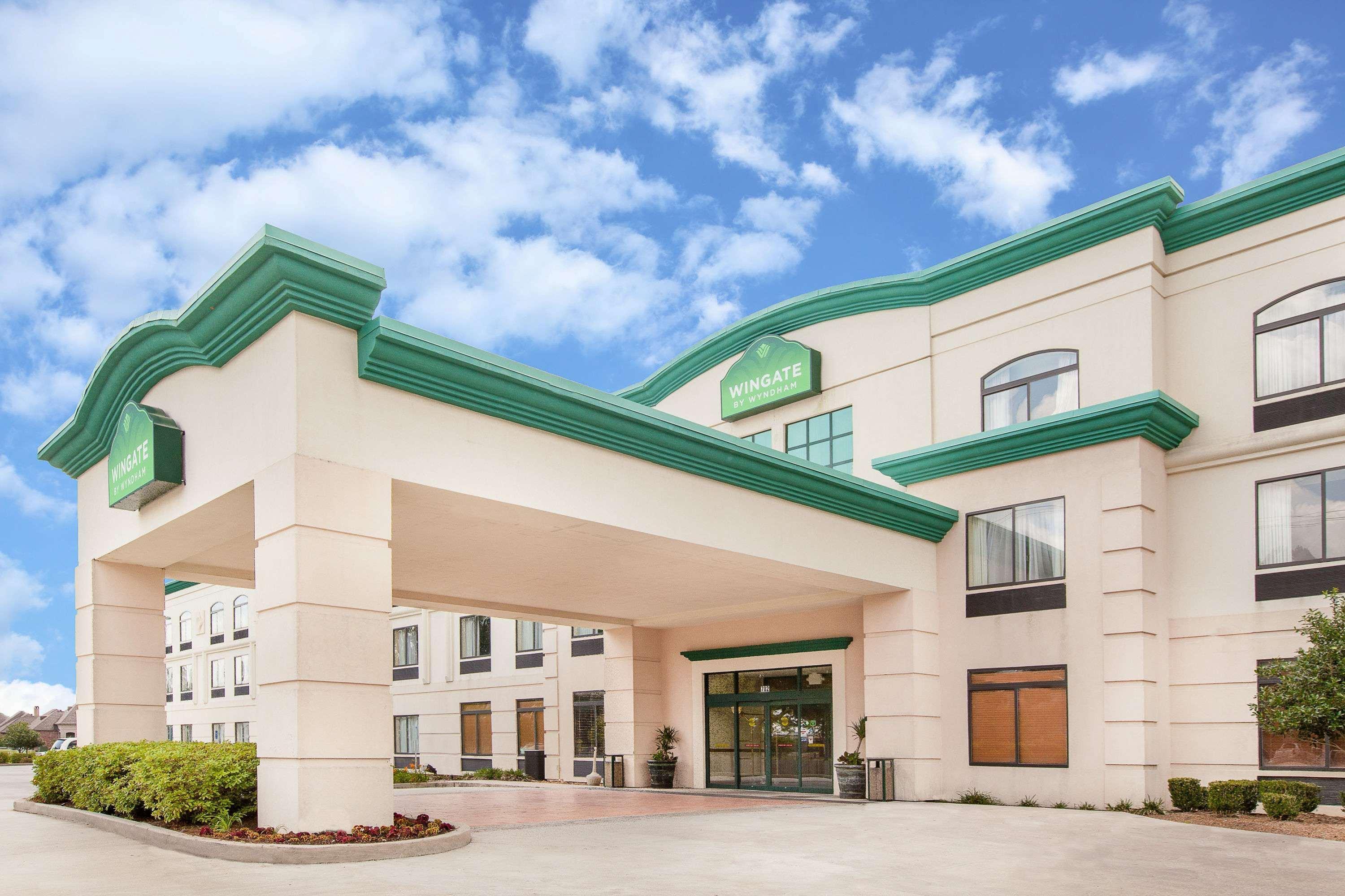 Vista Exterior Wingate by Wyndham Lafayette Airport