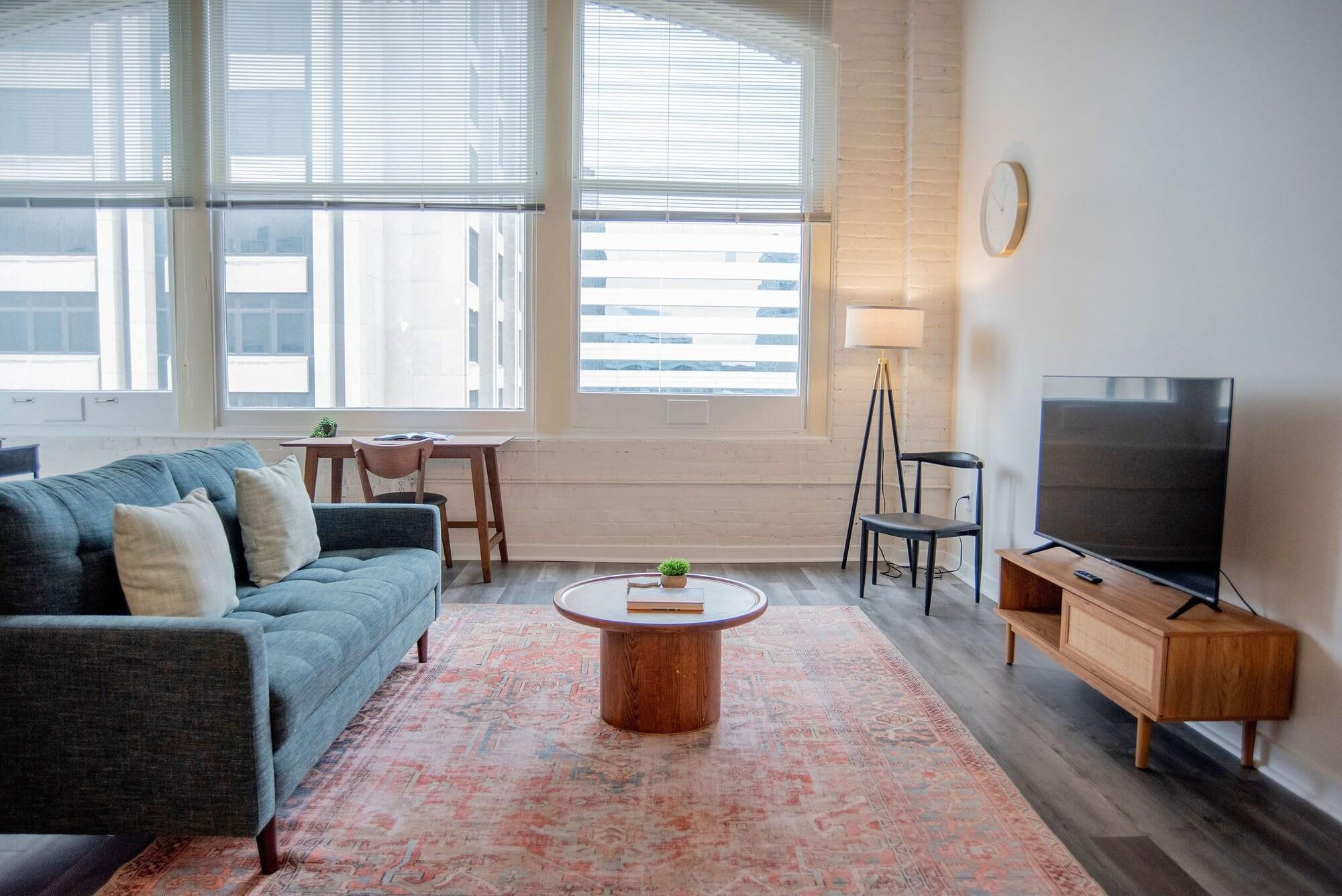 Comodidades del Alojamiento 3BR CozySuites at The Block