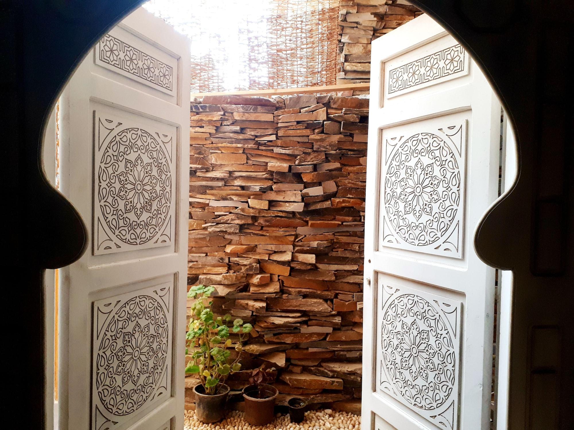 Vista Exterior Arabian Nights Pyramids Guesthouse
