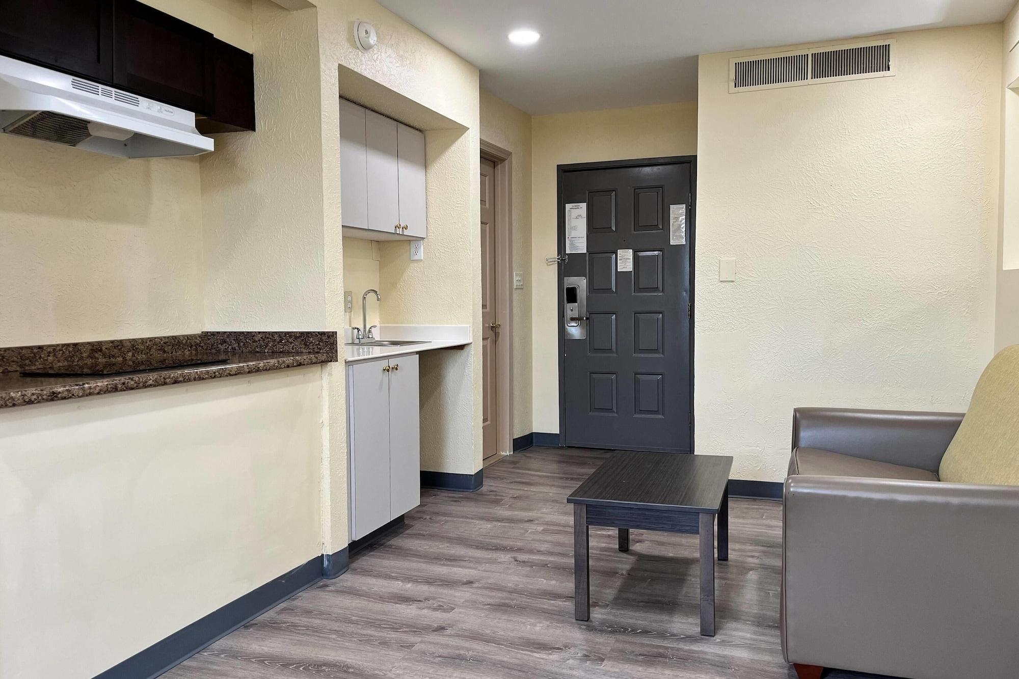 Habitación Baymont by Wyndham Indianapolis Airport Lynhurst