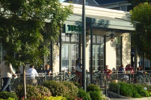 Alojamiento - River Inn of Harbor Town