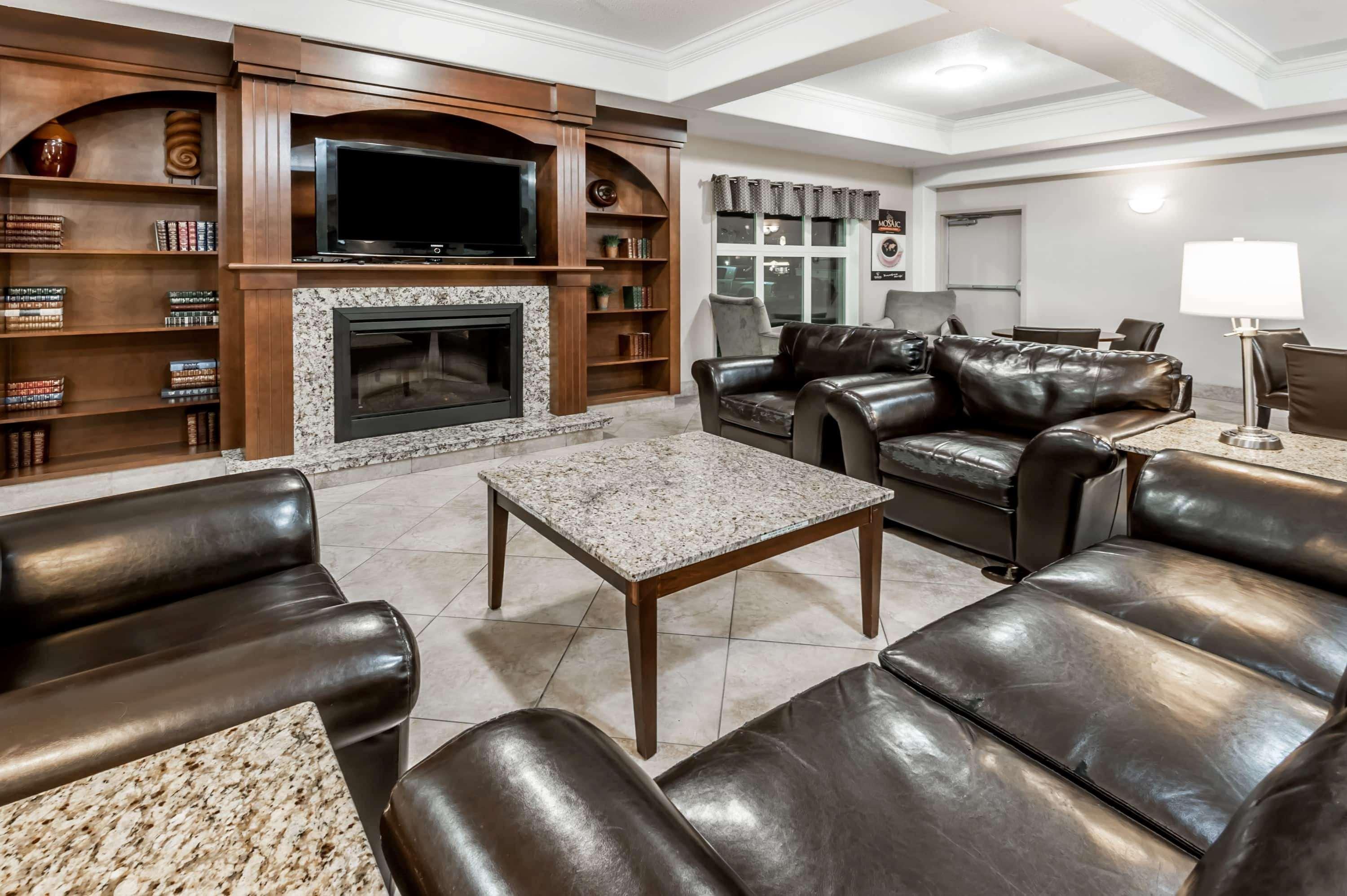 Vista Lobby Canalta High River